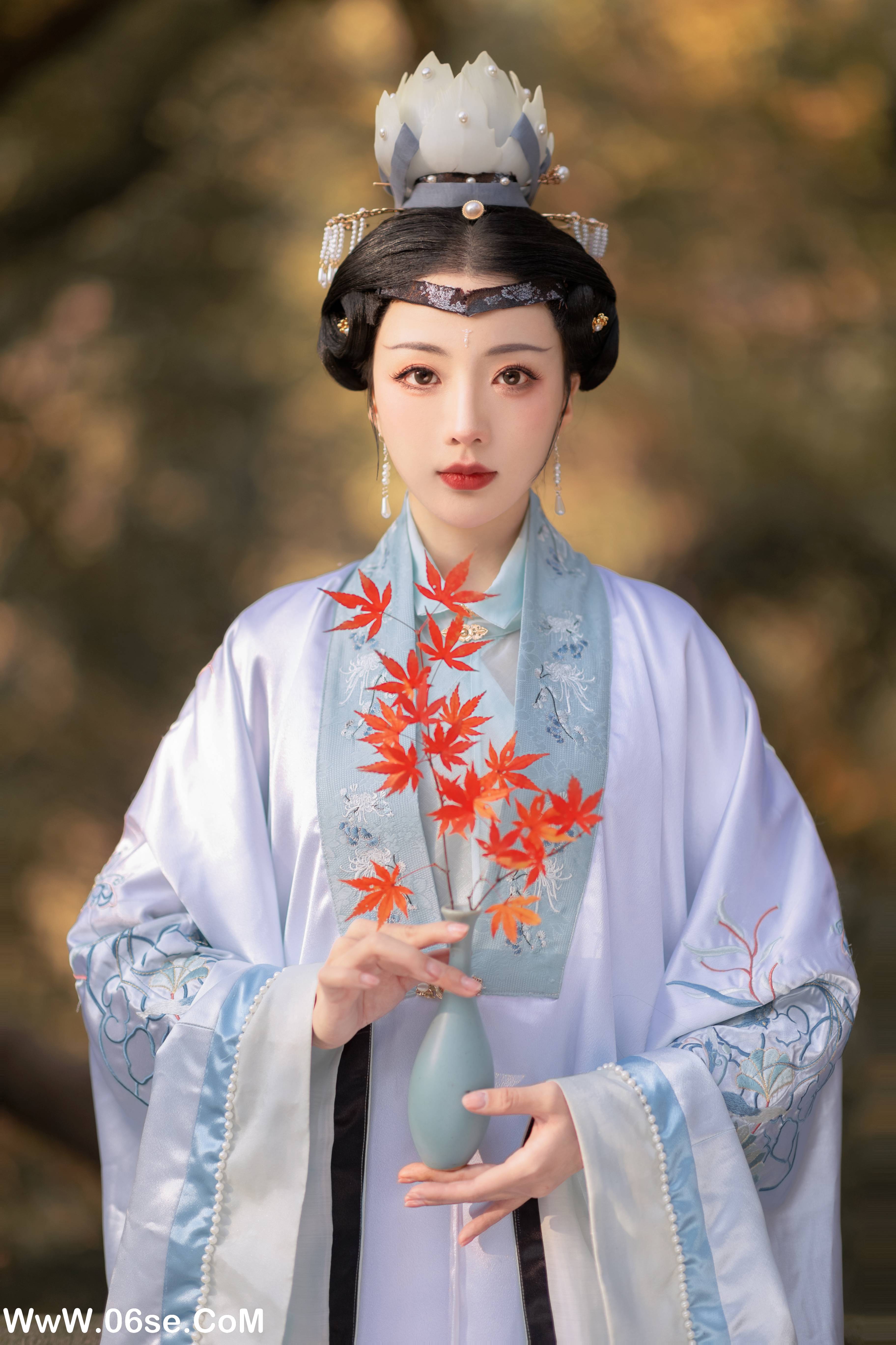 图片[15]-[YITUYU艺图语]2022.02.14 秋意 是真的南渊[24+1P／214MB]-六色网