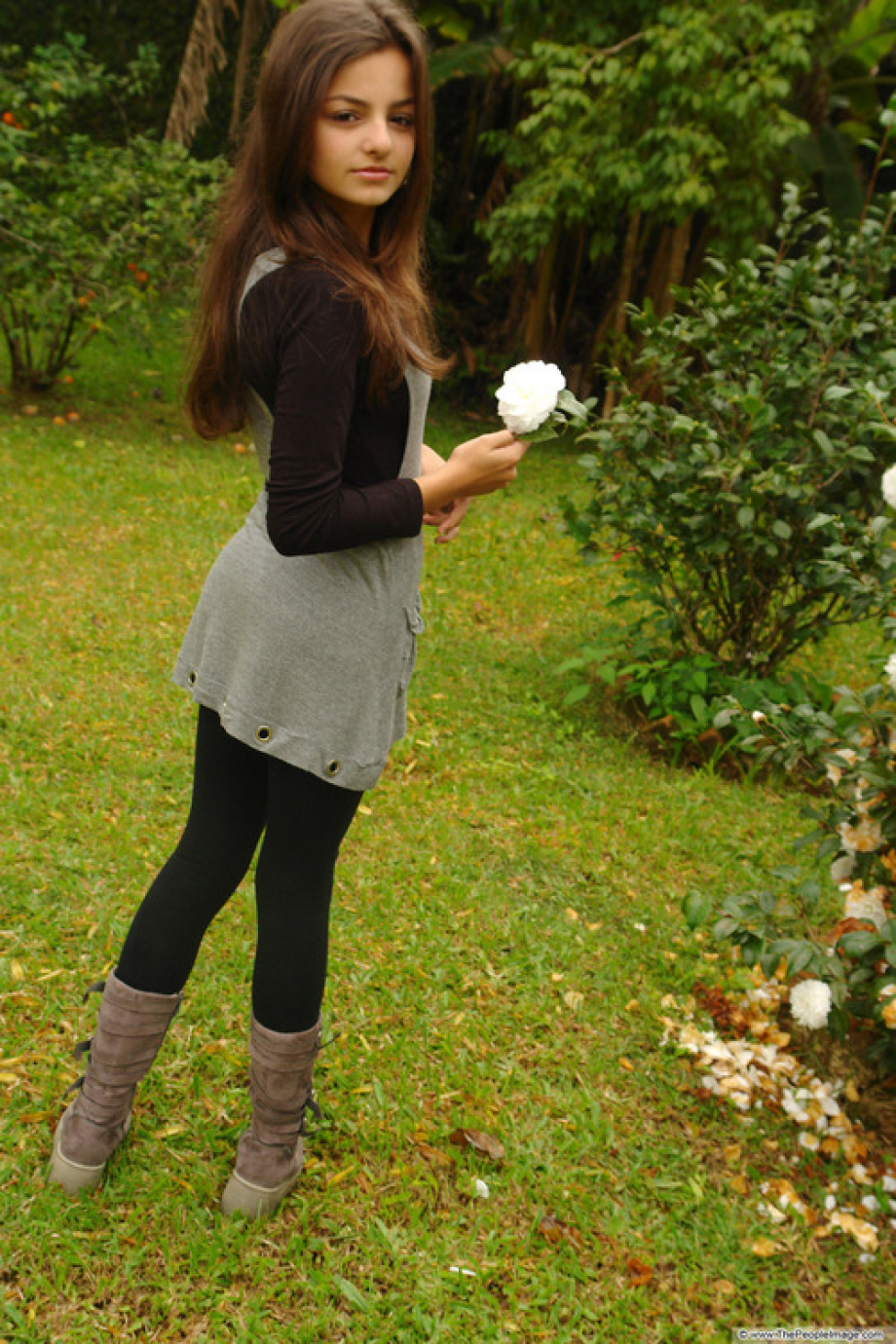 [Image: 3aee28111495efad8b50e.jpg]