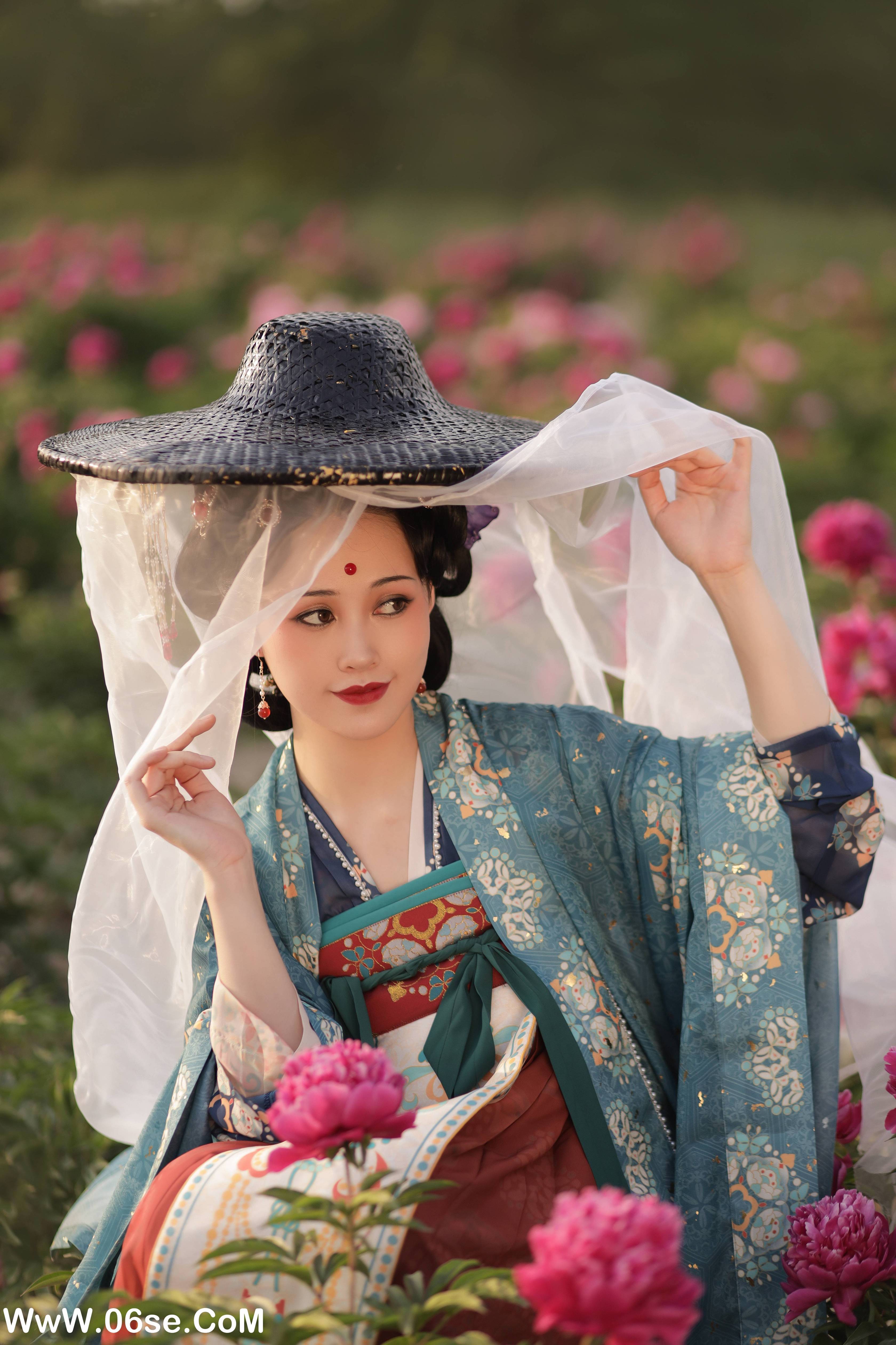 图片[7]-[YITUYU艺图语]2022.08.17 三郎的盛世，有你 青霜鹅[24+1P／350MB]-六色网