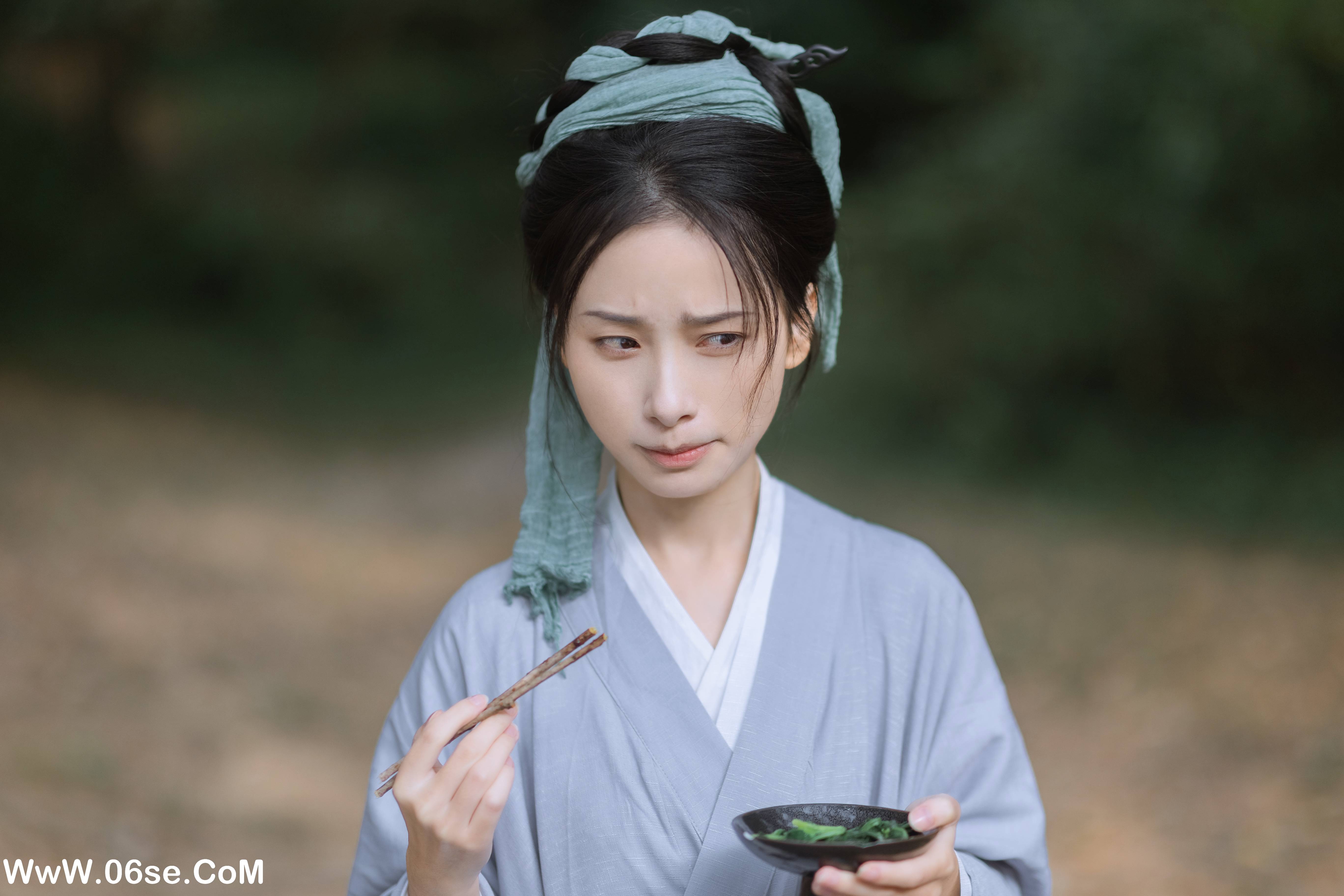 图片[16]-[YITUYU艺图语]2022.11.25 王宝钏挖野菜 眸小妖[28+1P／262MB]-六色网