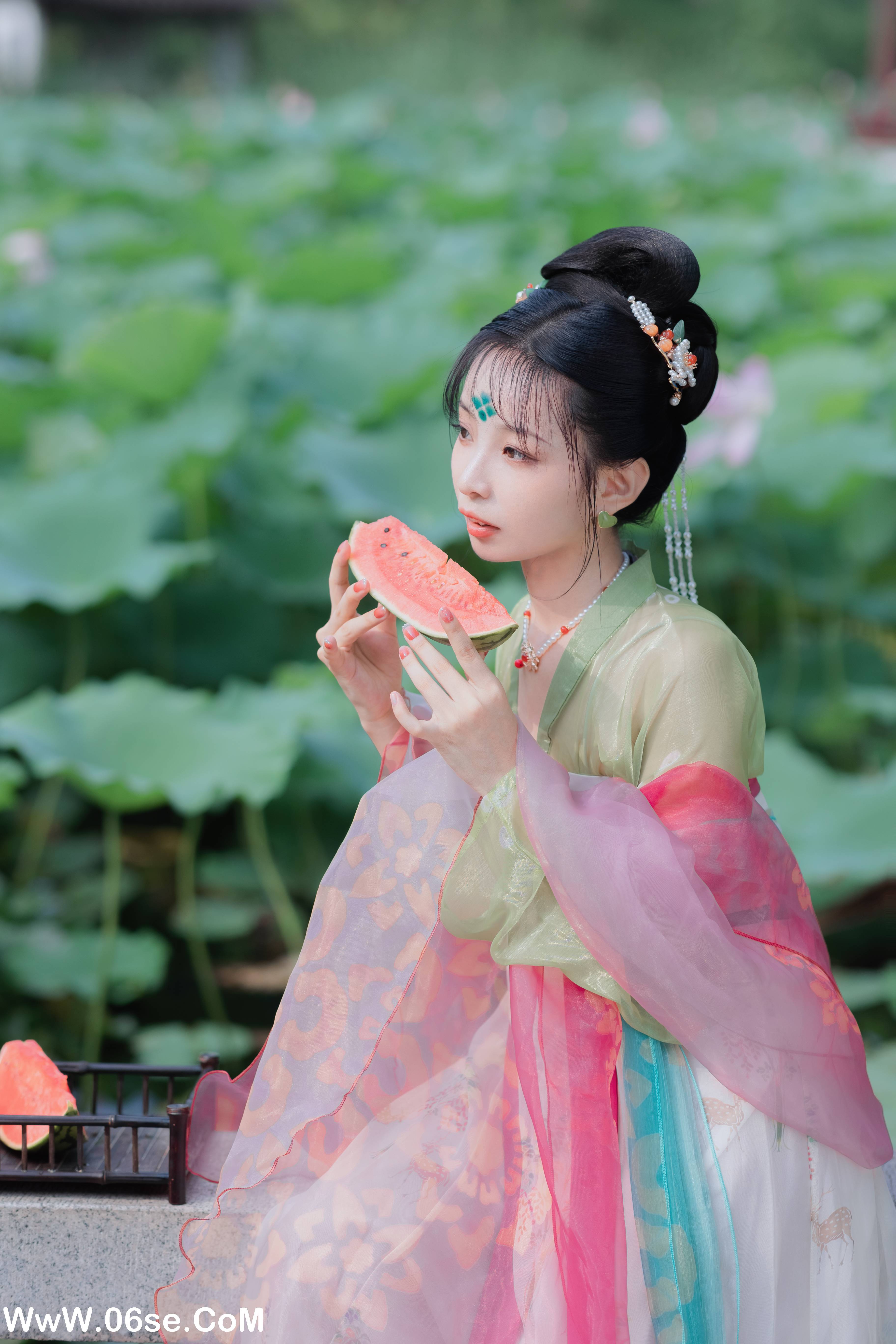 图片[12]-[YITUYU艺图语]2022.11.19 雨润别院 当年江浸月[32+1P／266MB]-六色网
