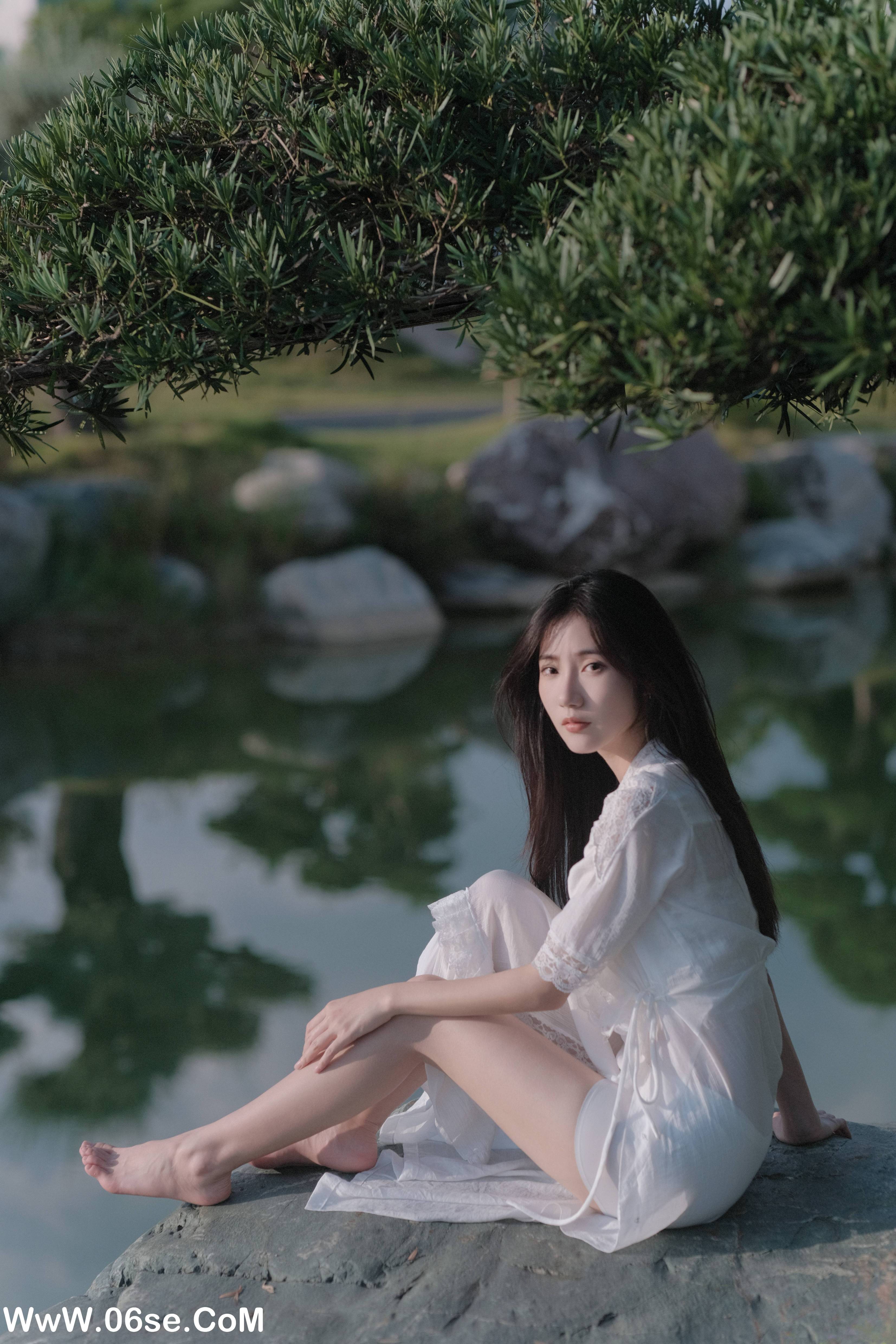 图片[29]-[YITUYU艺图语]2022.11.17 秋风 阿万[45+1P／408MB]-六色网