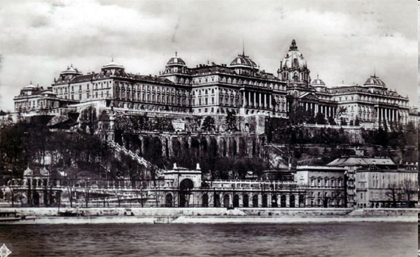 Castillo de Buda, mediados siglo XX.