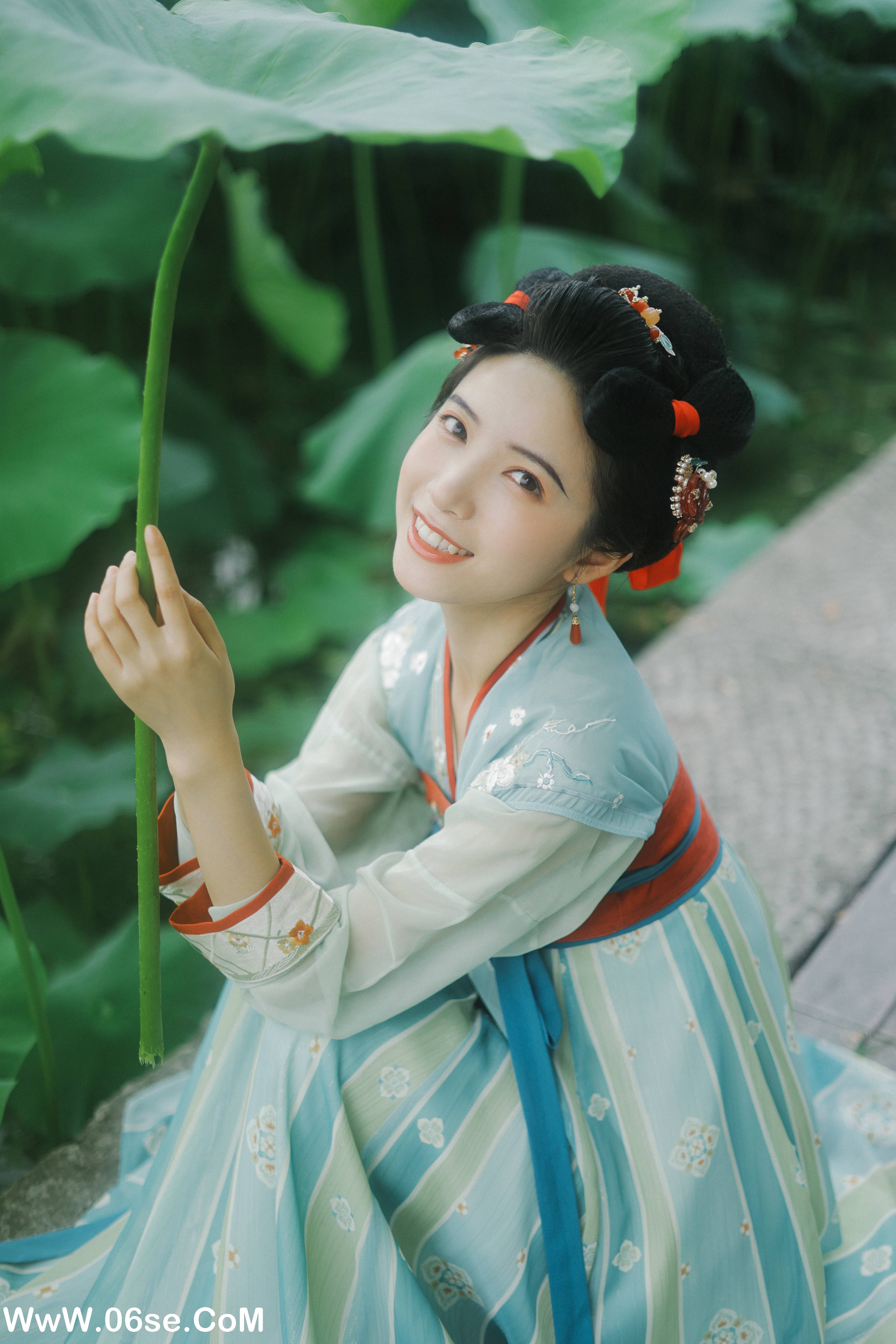 图片[29]-[YITUYU艺图语]2022.07.14 夏荷 一只阿梦崽[38+1P／294MB]-六色网