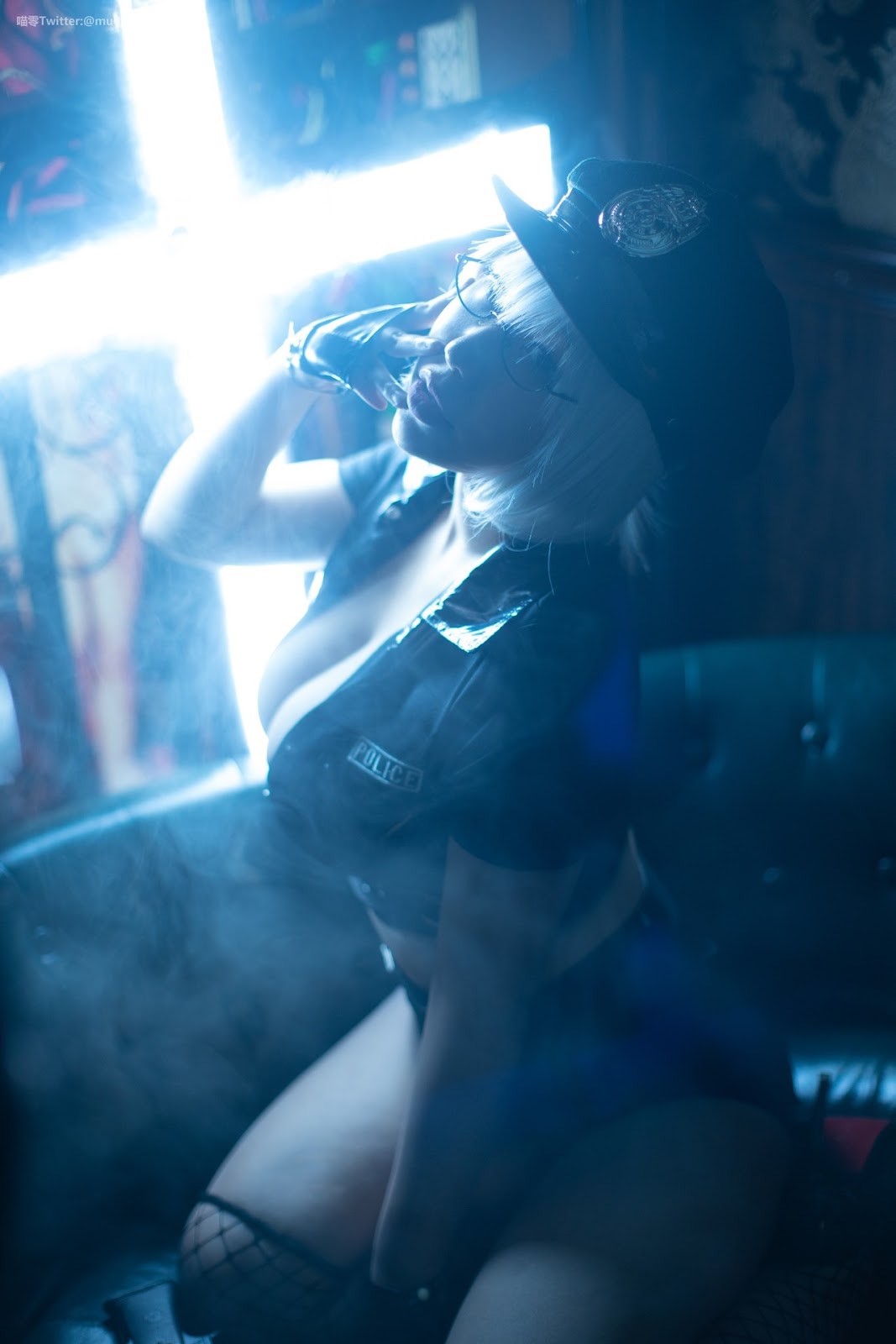Cosplay 皮皮奶可可爱了啦 & 喵零 匪警 60