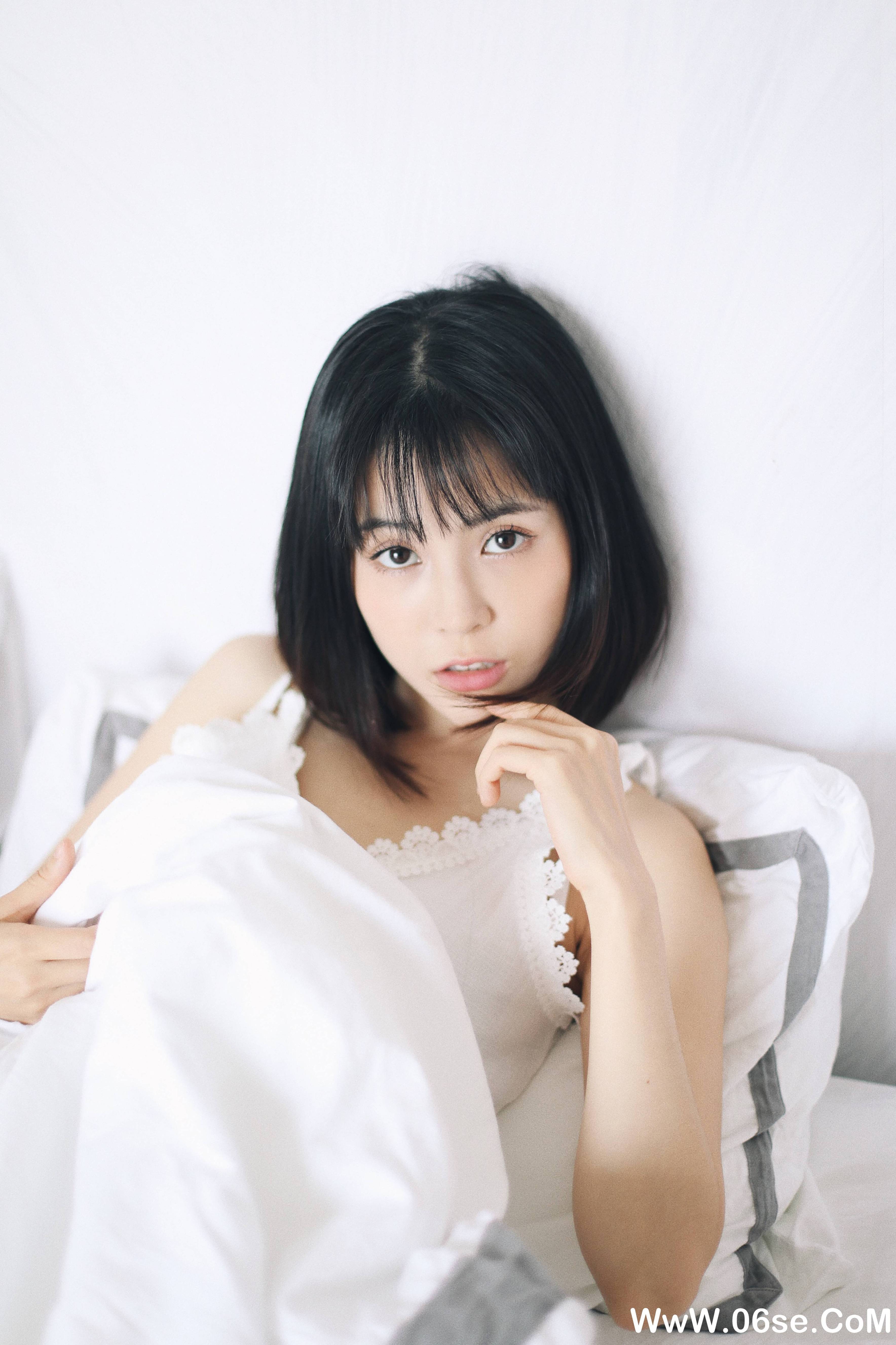 图片[33]-[YITUYU艺图语]2021.04.26 清风白信 裸心心[35+1P／296MB]-六色网