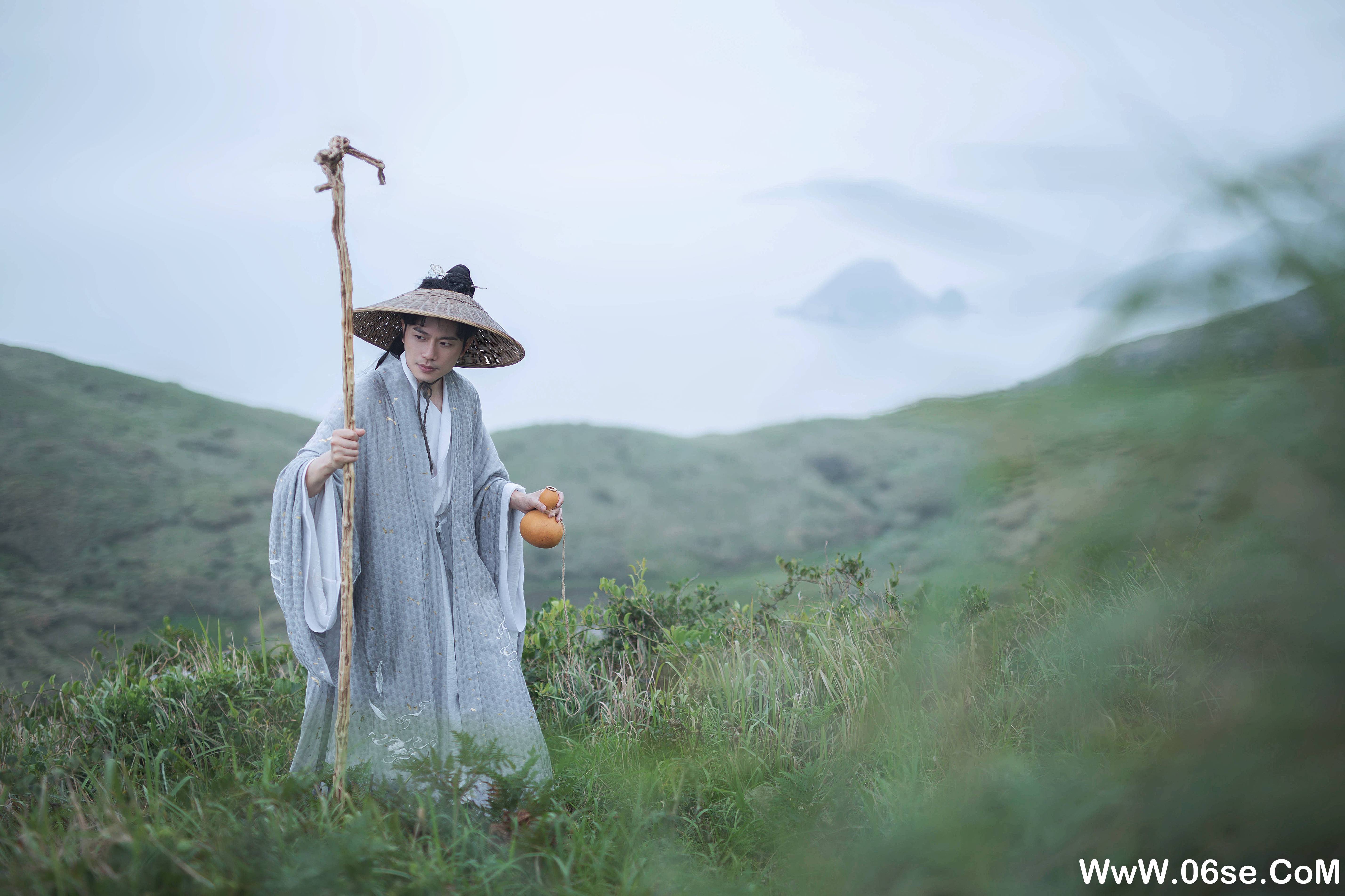 图片[22]-[YITUYU艺图语]2021.09.16 有所思 五色石南叶[28+1P／266MB]-六色网