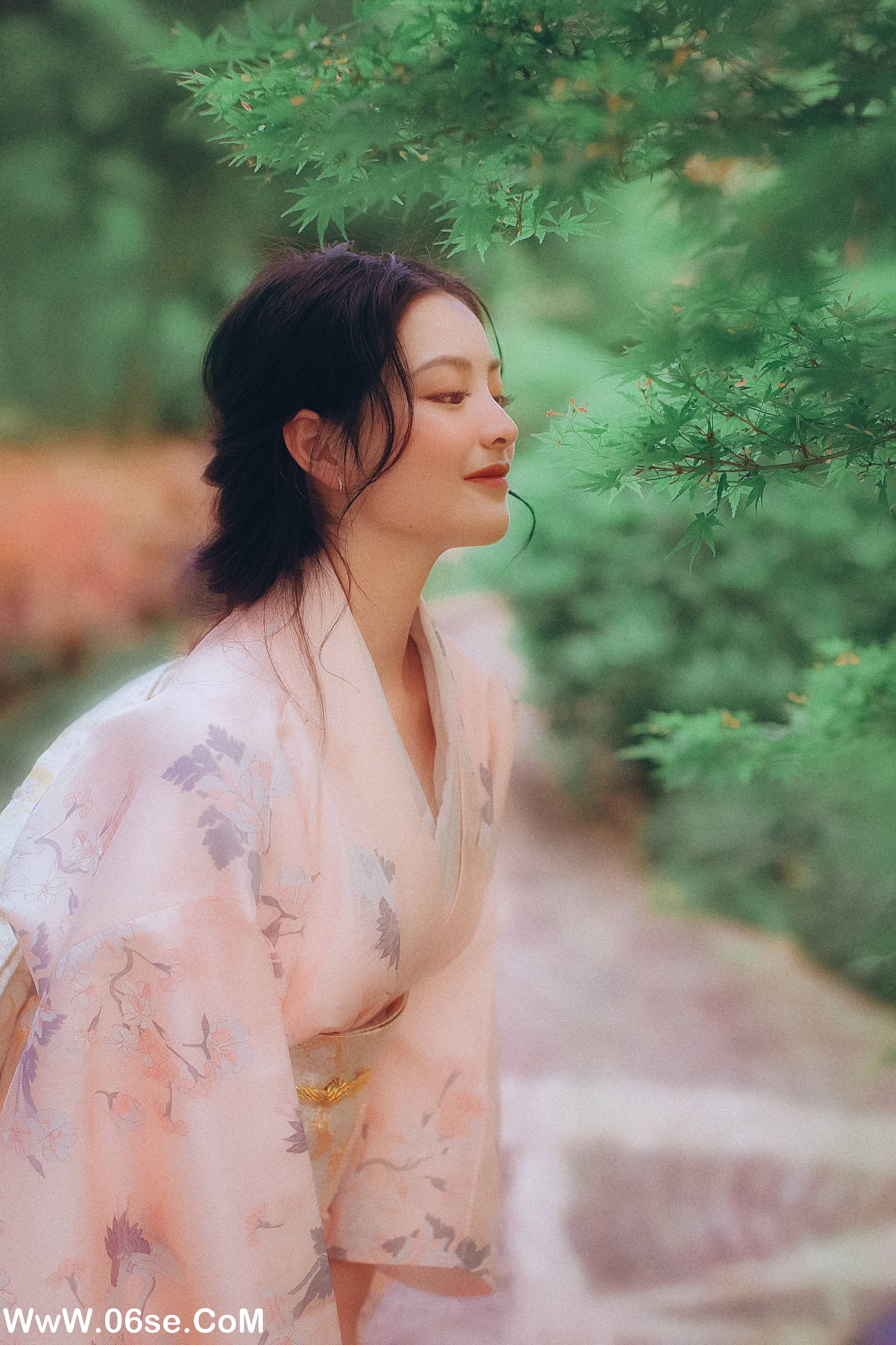 图片[13]-[YITUYU艺图语]2022.12.16 春日的炽热与温柔 雨三岁ya[37+1P／266MB]-六色网
