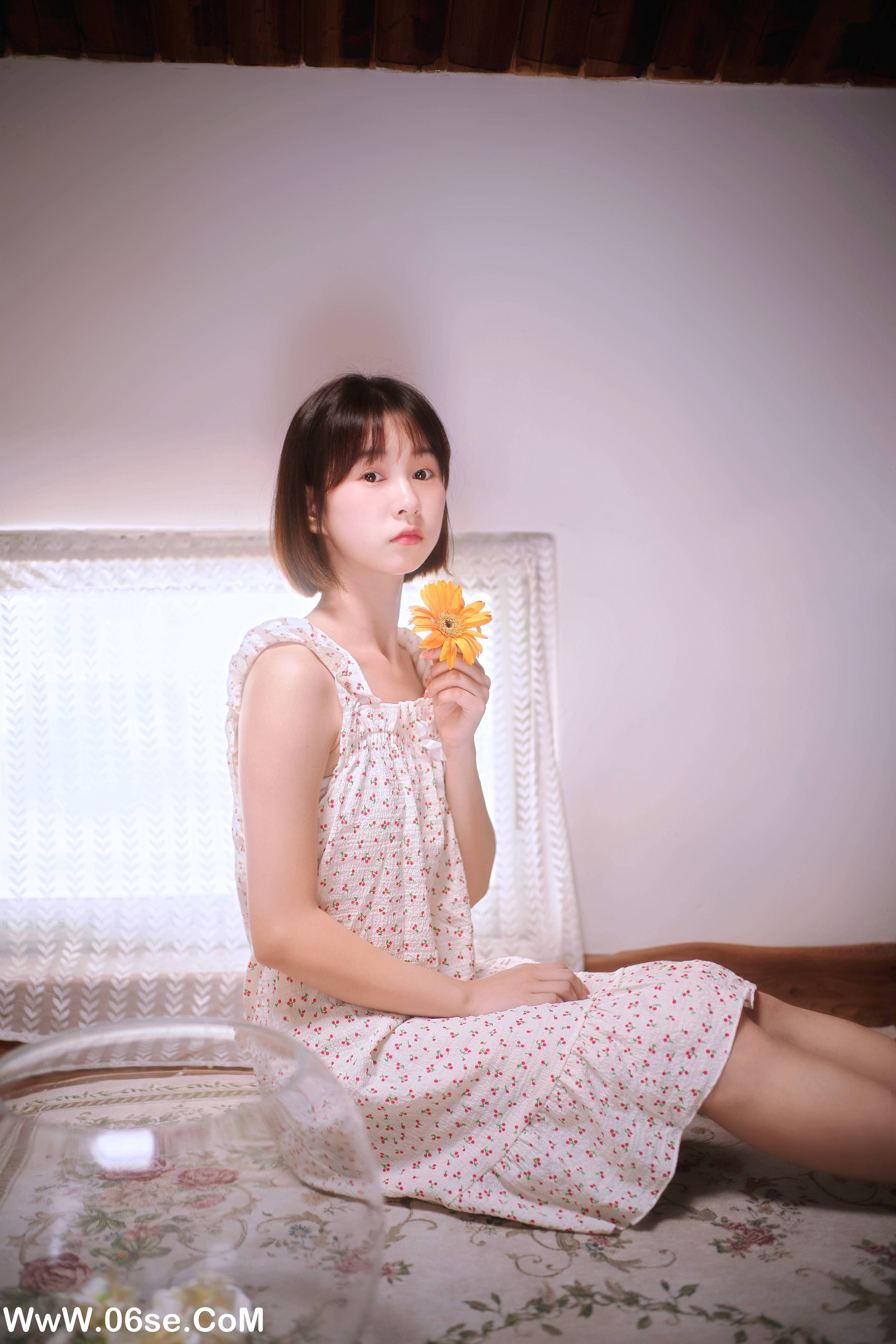 图片[19]-[YITUYU艺图语]2022.08.06 疯狂的鱼缸是我的宇航服，我带上心爱的非洲菊去登月 小微[288+1P／248MB]-六色网