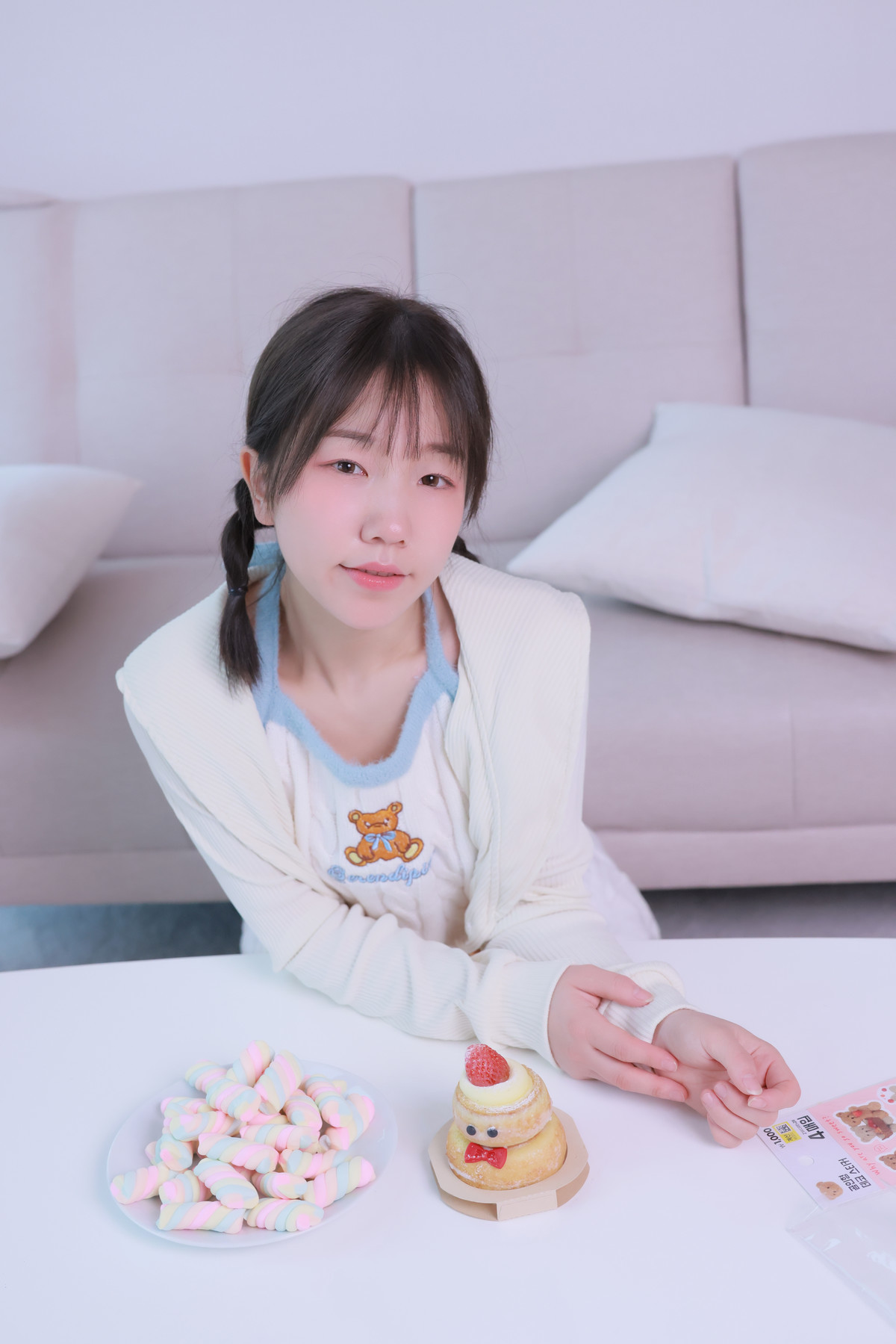 Han Yeri 한예리, [SWEETBOX] SWTB Vol.25 Set.02 1