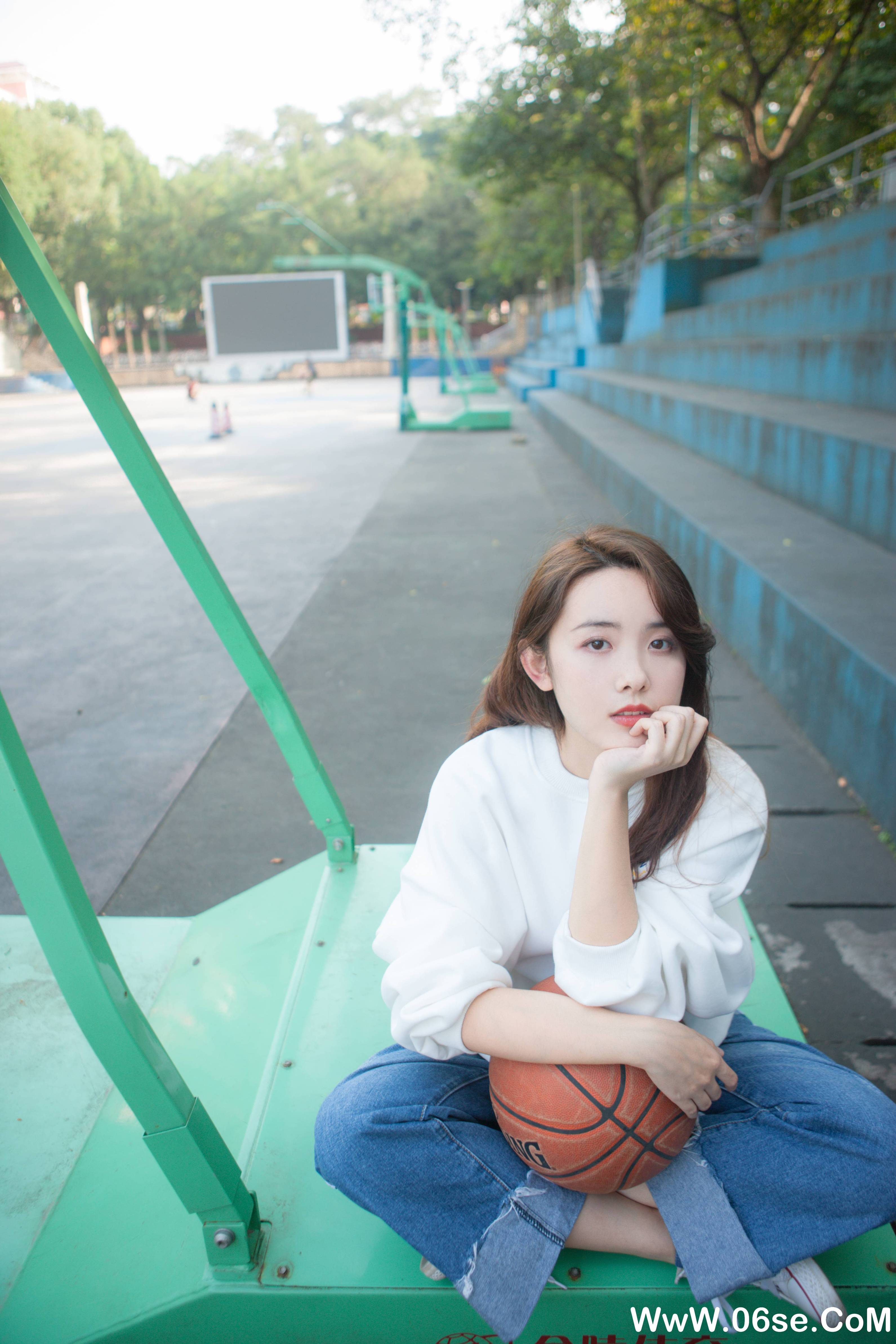 图片[4]-[YITUYU艺图语]2021.08.12 晴天 黄子卿[39+1P／385MB]-六色网