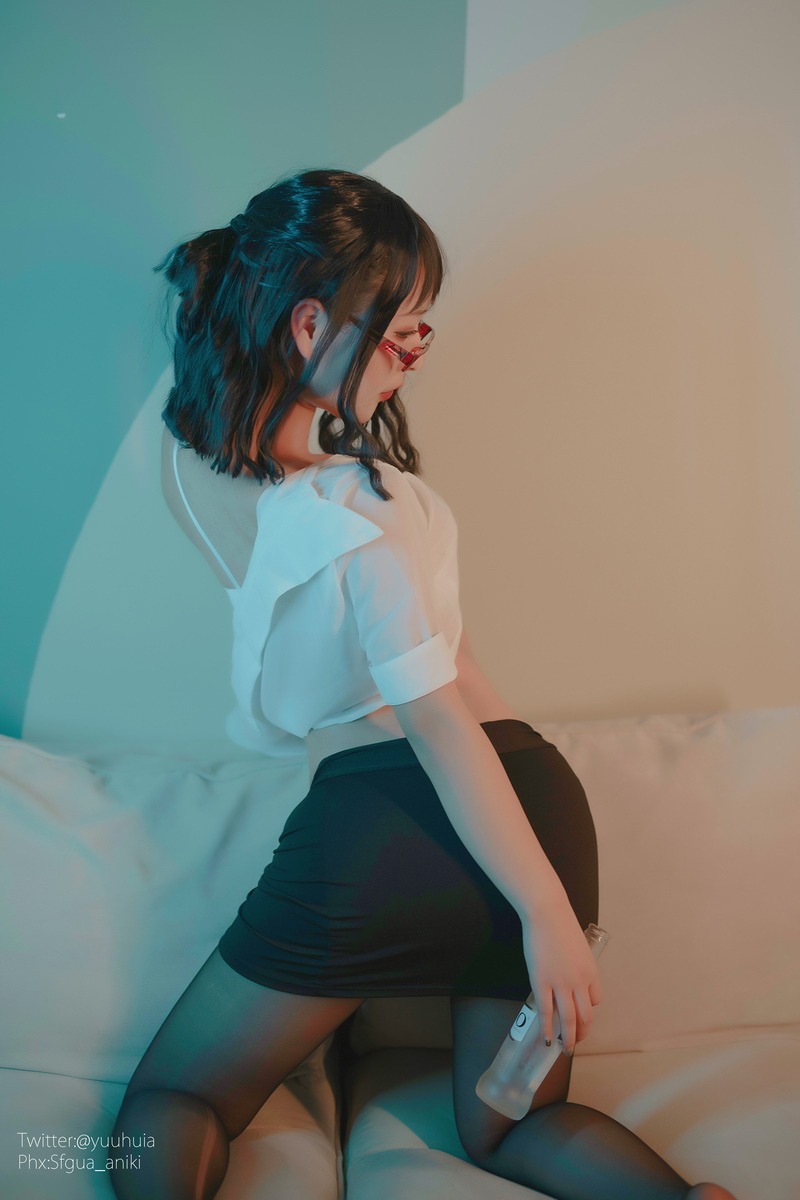 [Cos]玉汇 - 宿醉 [88P] 31