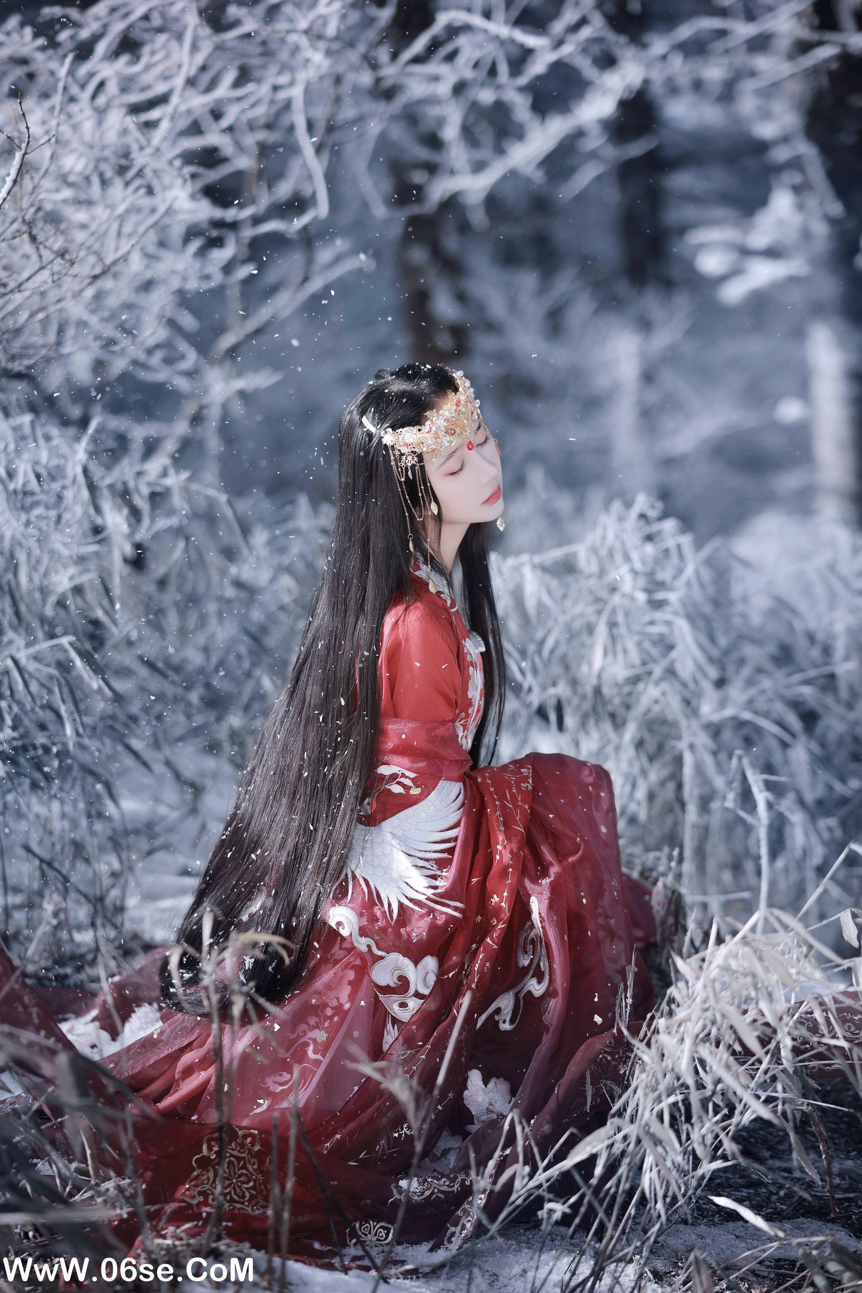 图片[27]-[YITUYU艺图语]2022.11.10 雪女 -绮罗生的小苏苏-[29+1P／250MB]-六色网