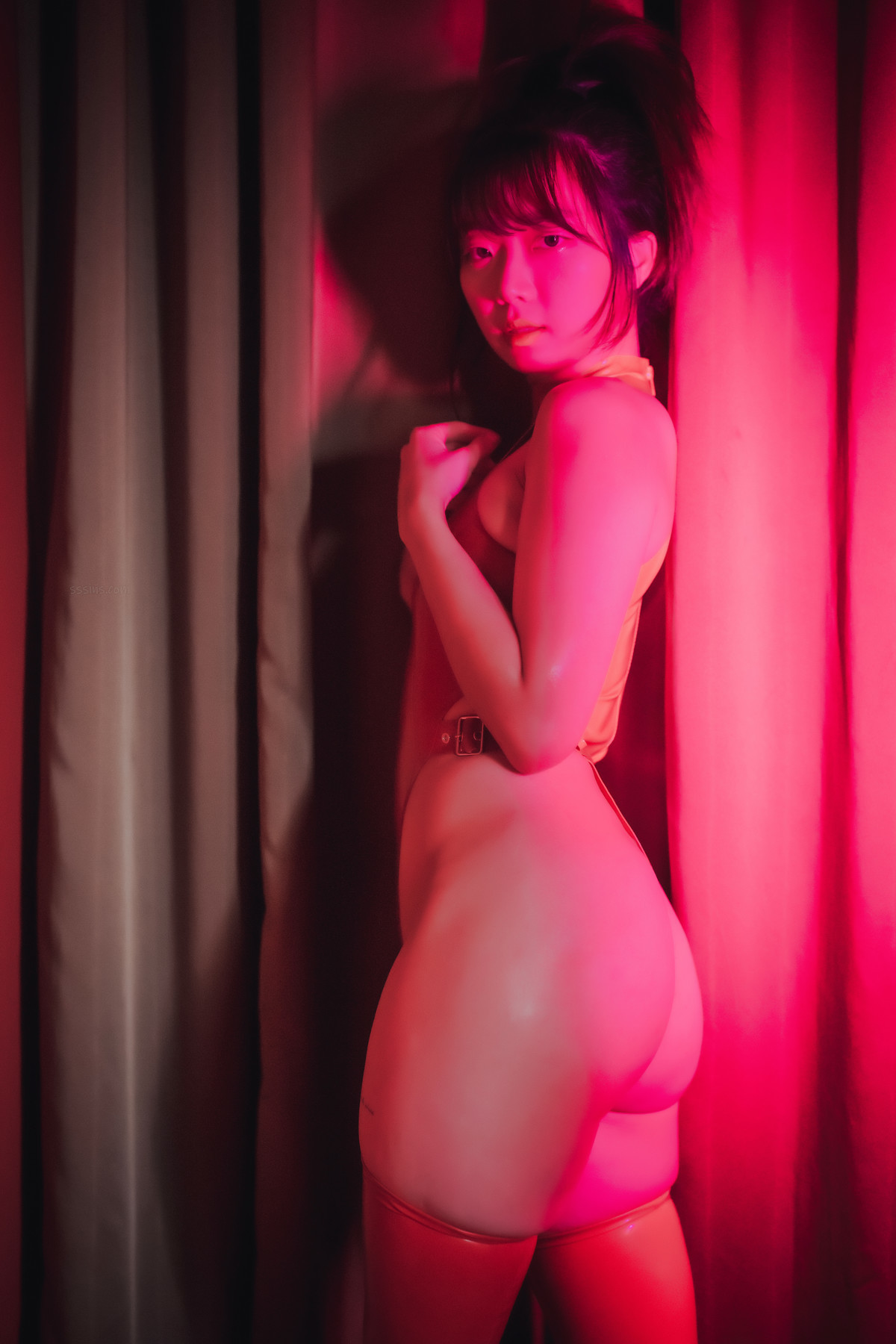 Koby 코비, [DJAWA] Cling to Latex Set.01 16