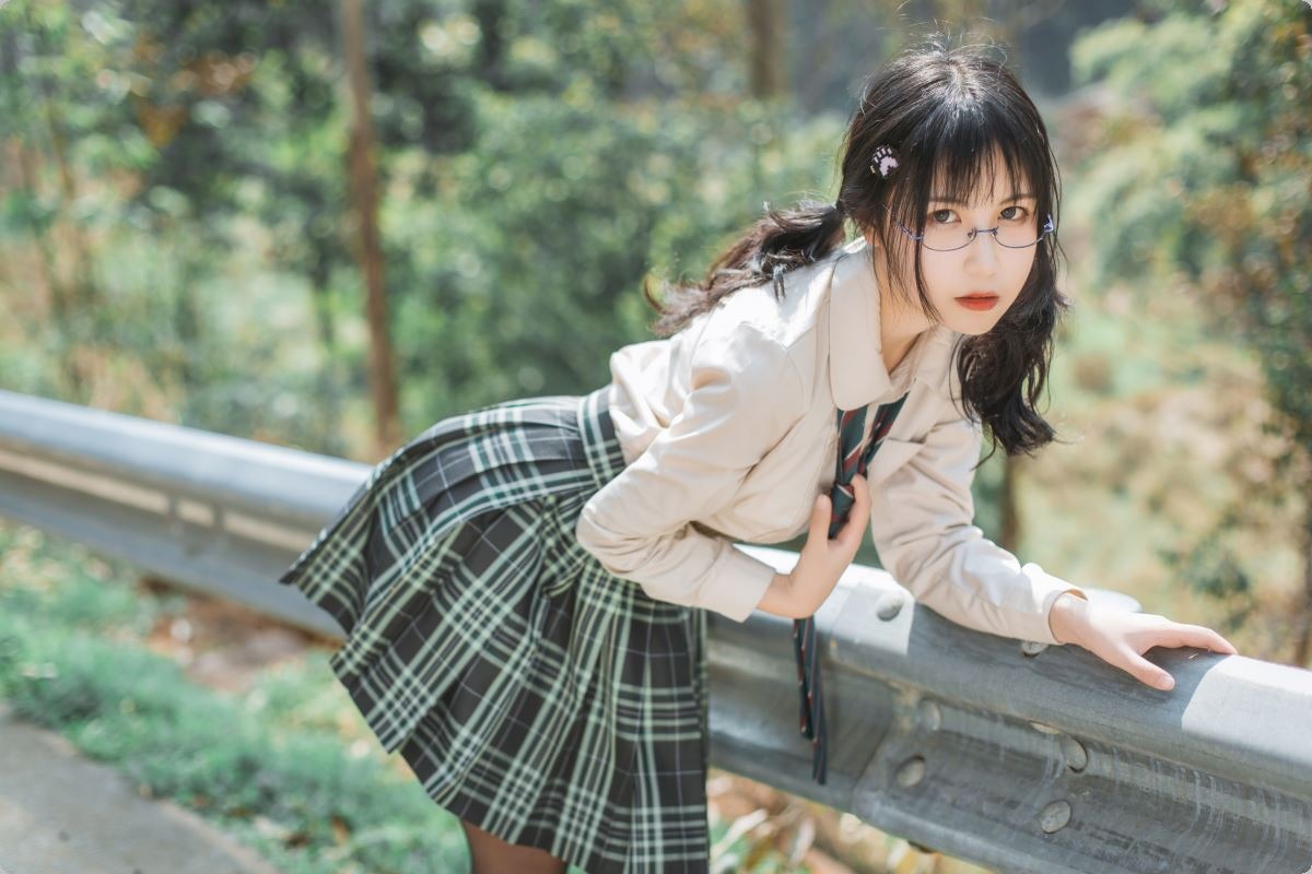 PR社-逐月 野外露出[45P] 6
