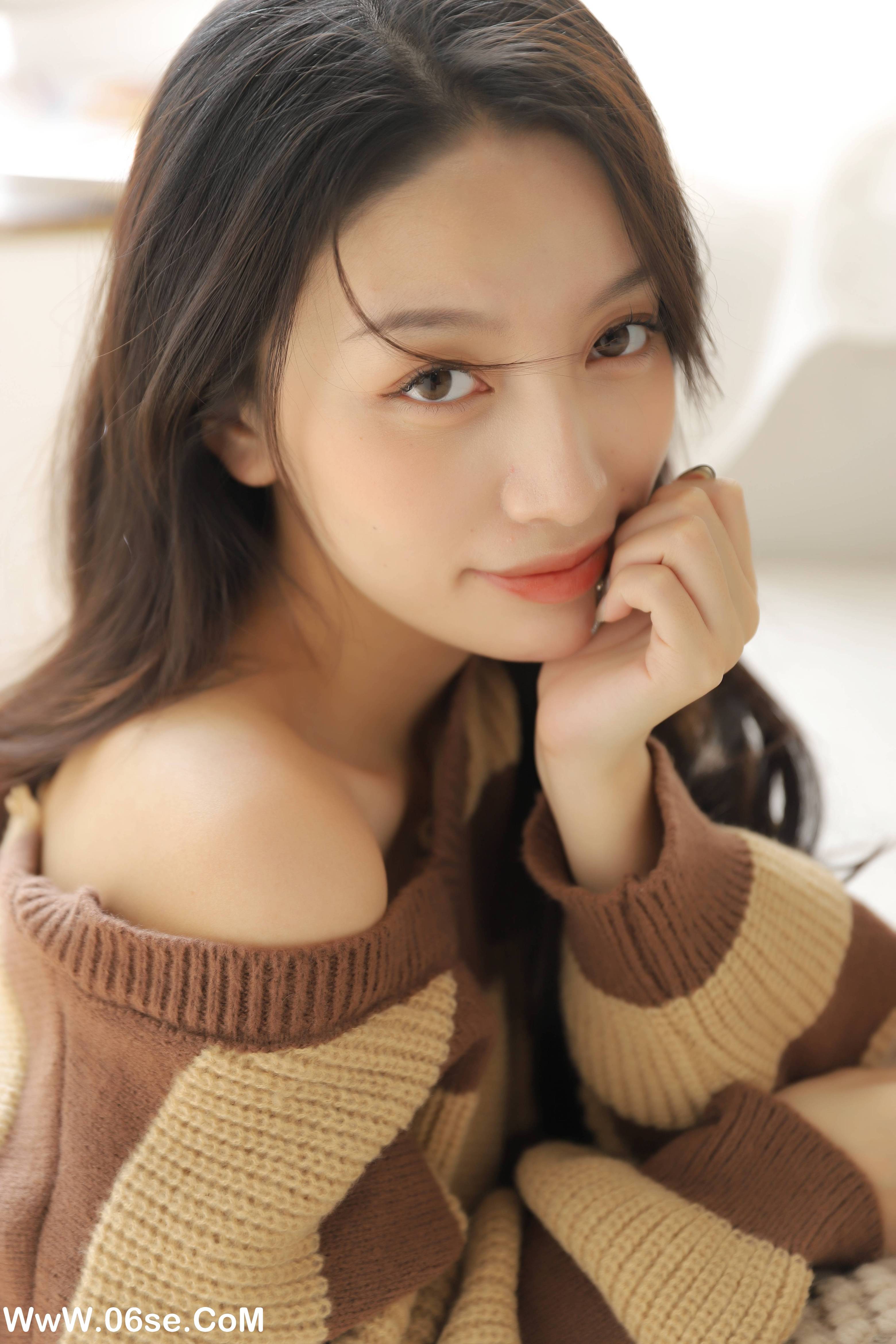 图片[12]-[YITUYU艺图语]2022.11.23 一杯热可可 柠萌婧啊[38+1P／335MB]-六色网