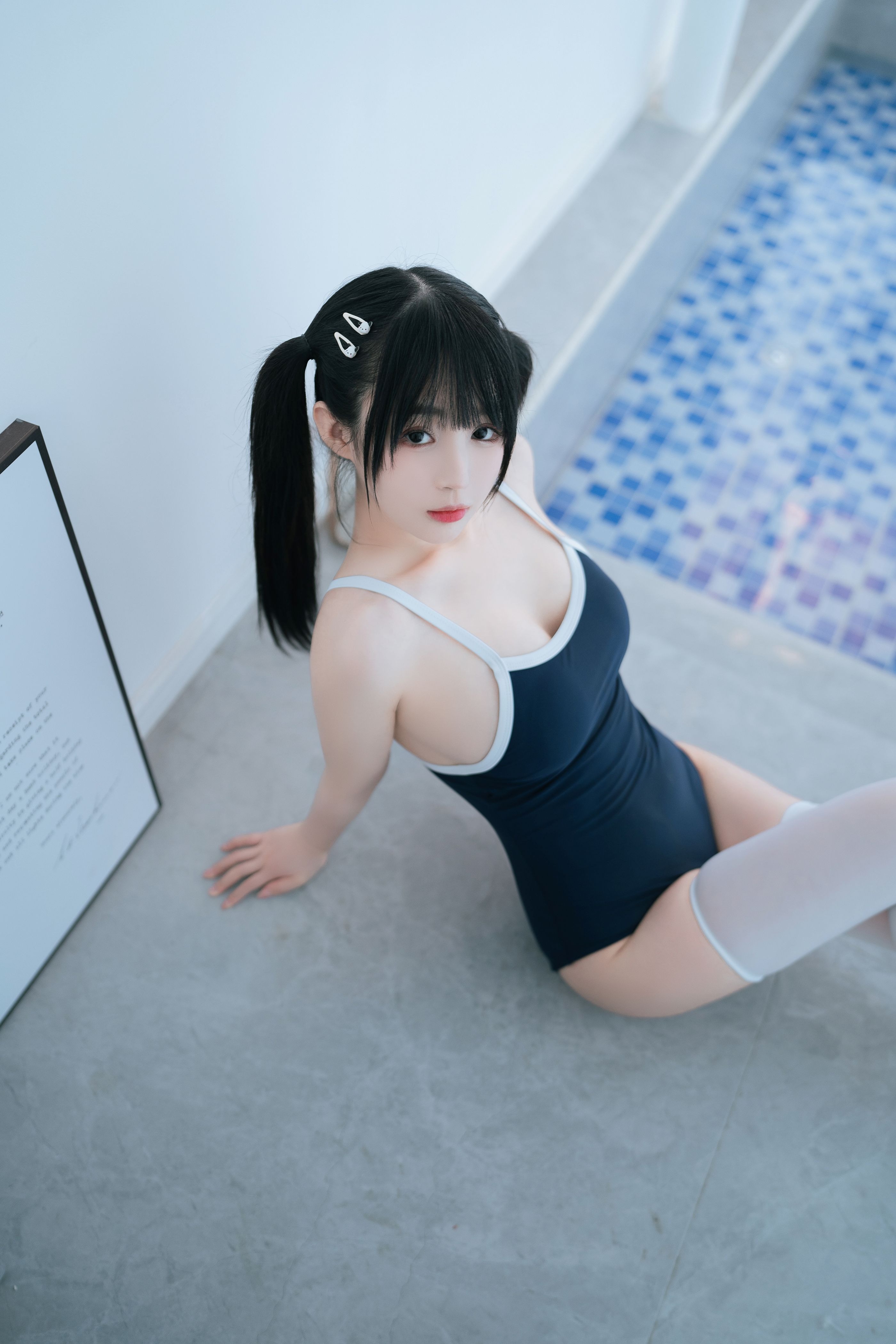 宁宁 白丝死库水（9月30打赏群资源） 50