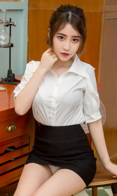 [Image: 3ce29b0cda43b5a1e176c.jpg]