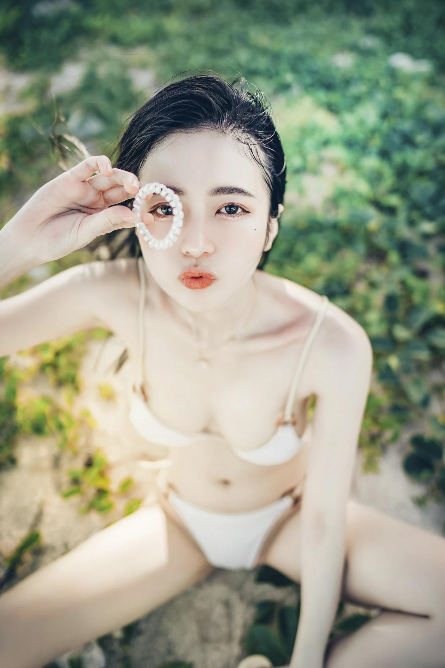 仙仙辰生日最大尺度呈現?實體寫真電子版限定尺度?內容超級豐富 用心 Vol.01 57