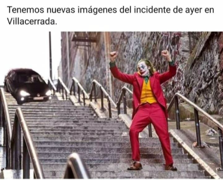 Mujer atrapada en las escaleras de Villacerrada
