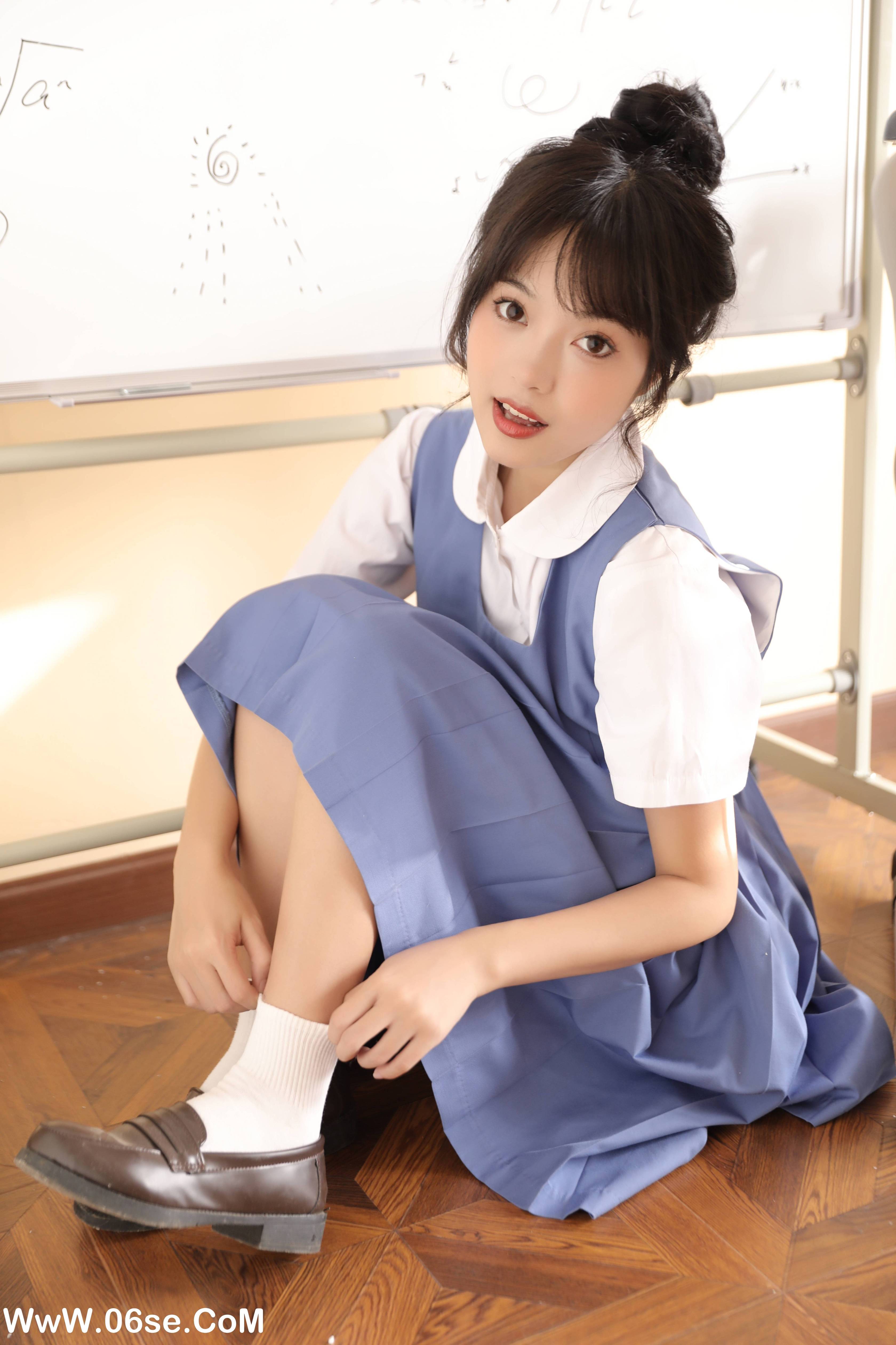 图片[16]-[YITUYU艺图语]2022.10.05 青春笑忘书 小薇人儿[37+1P／377MB]-六色网