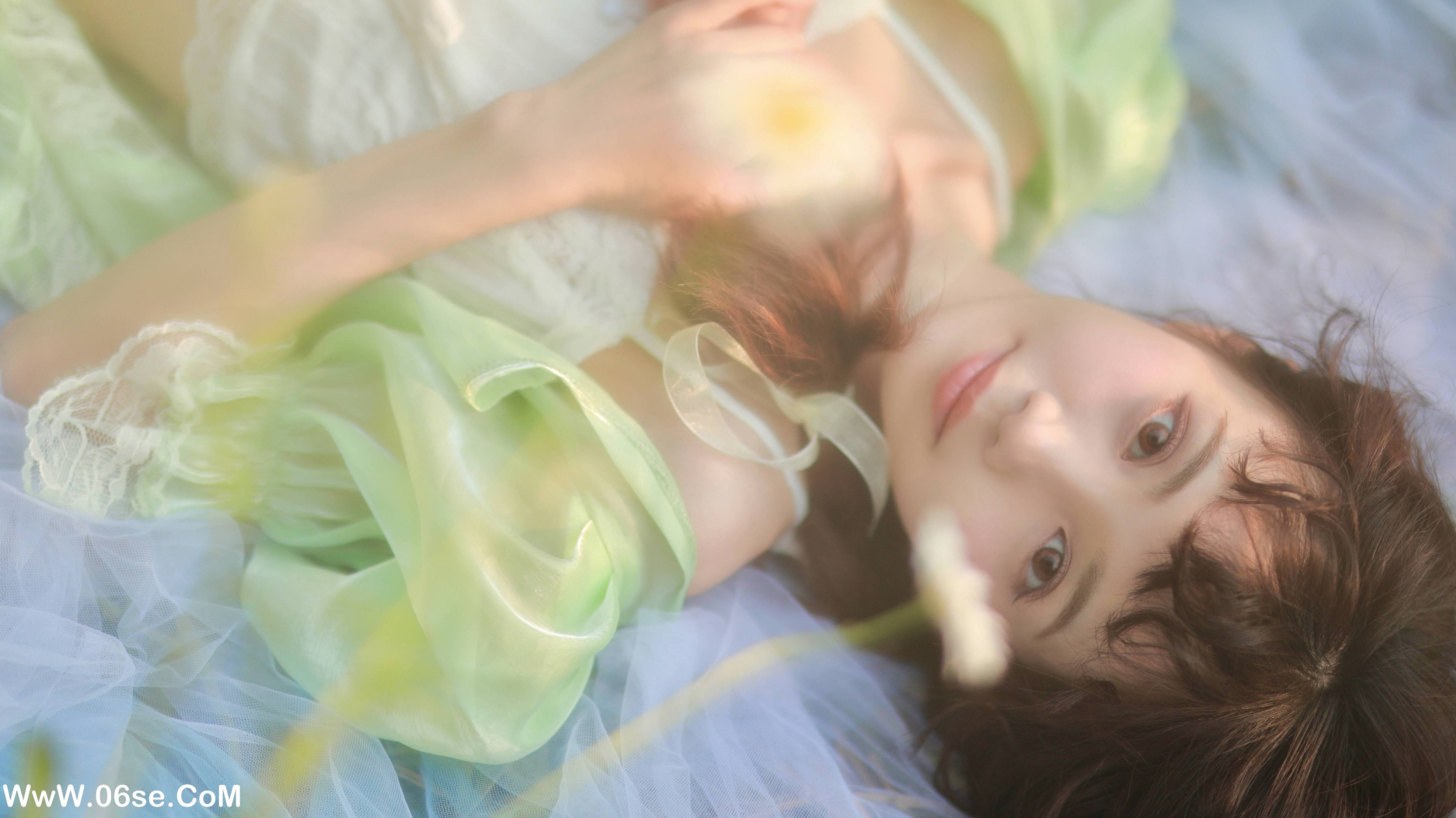 图片[45]-[YITUYU艺图语]2022.06.17 她在光里徜徉 西西[55P-281.88MB]-六色网