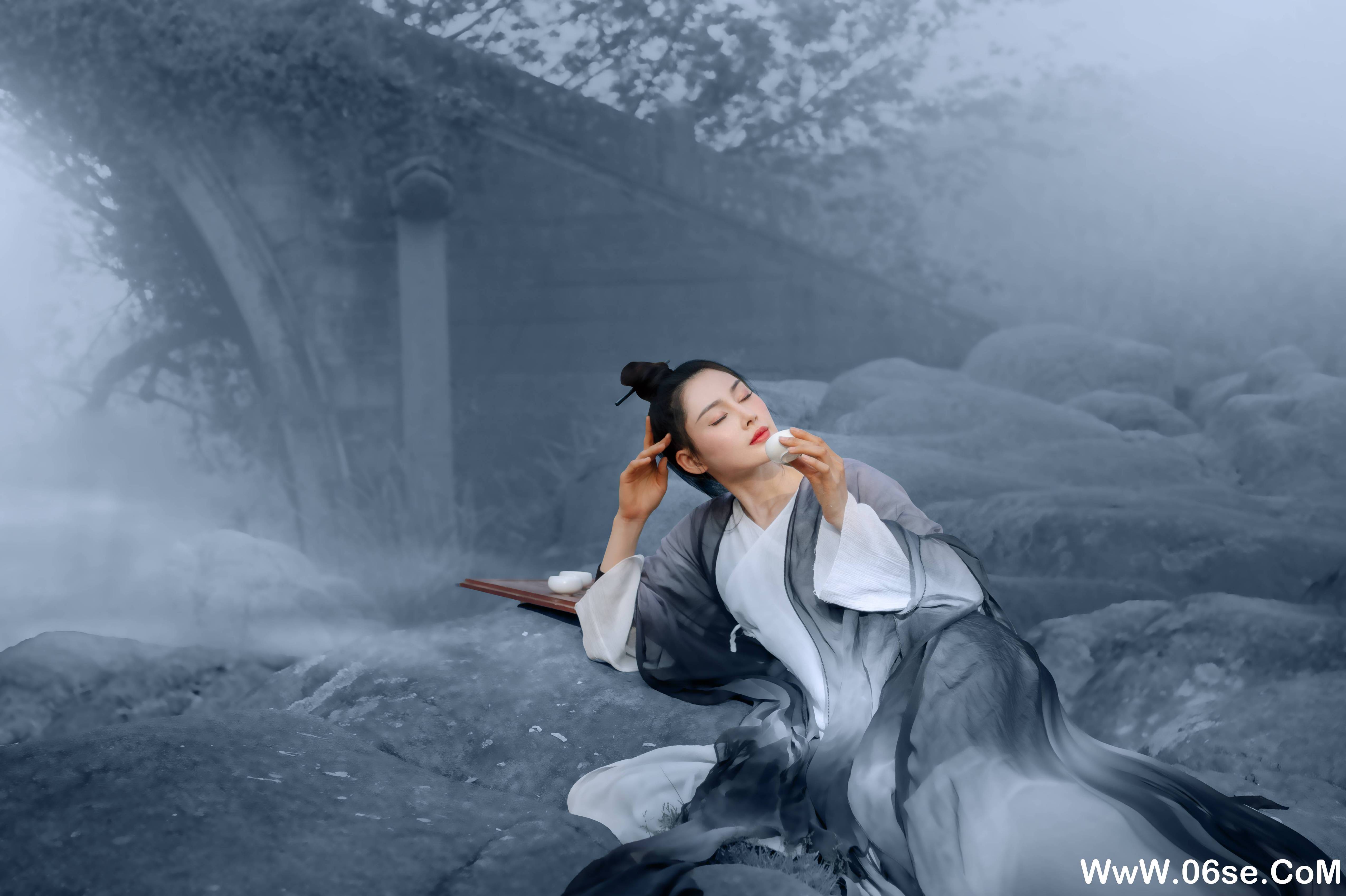 图片[25]-[YITUYU艺图语]2021.08.06 水清酿酒，墨浅弄云 敏敏[31+1P／207MB]-六色网