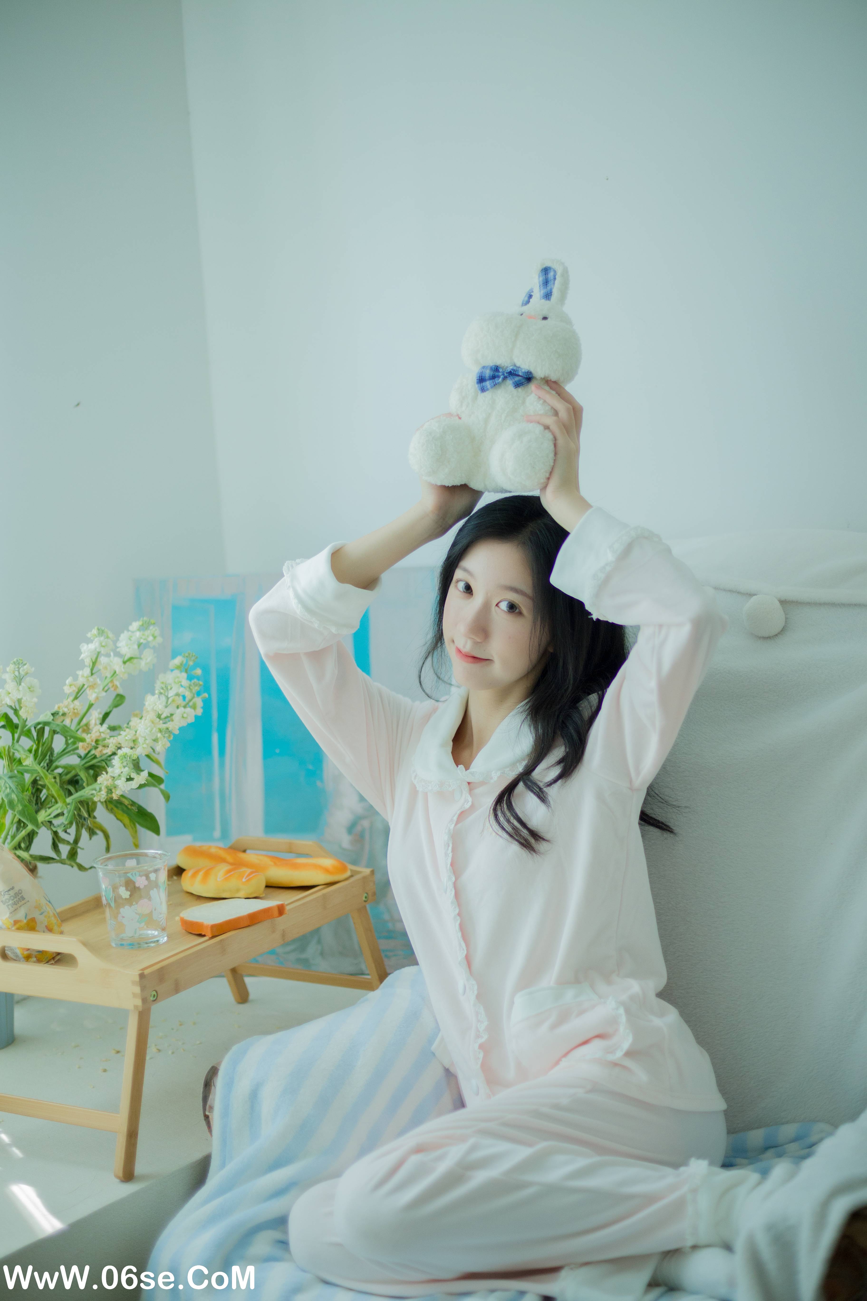 图片[4]-[YITUYU艺图语]2022.11.11 降温日记 饲猫少女-[29+1P／245MB]-六色网