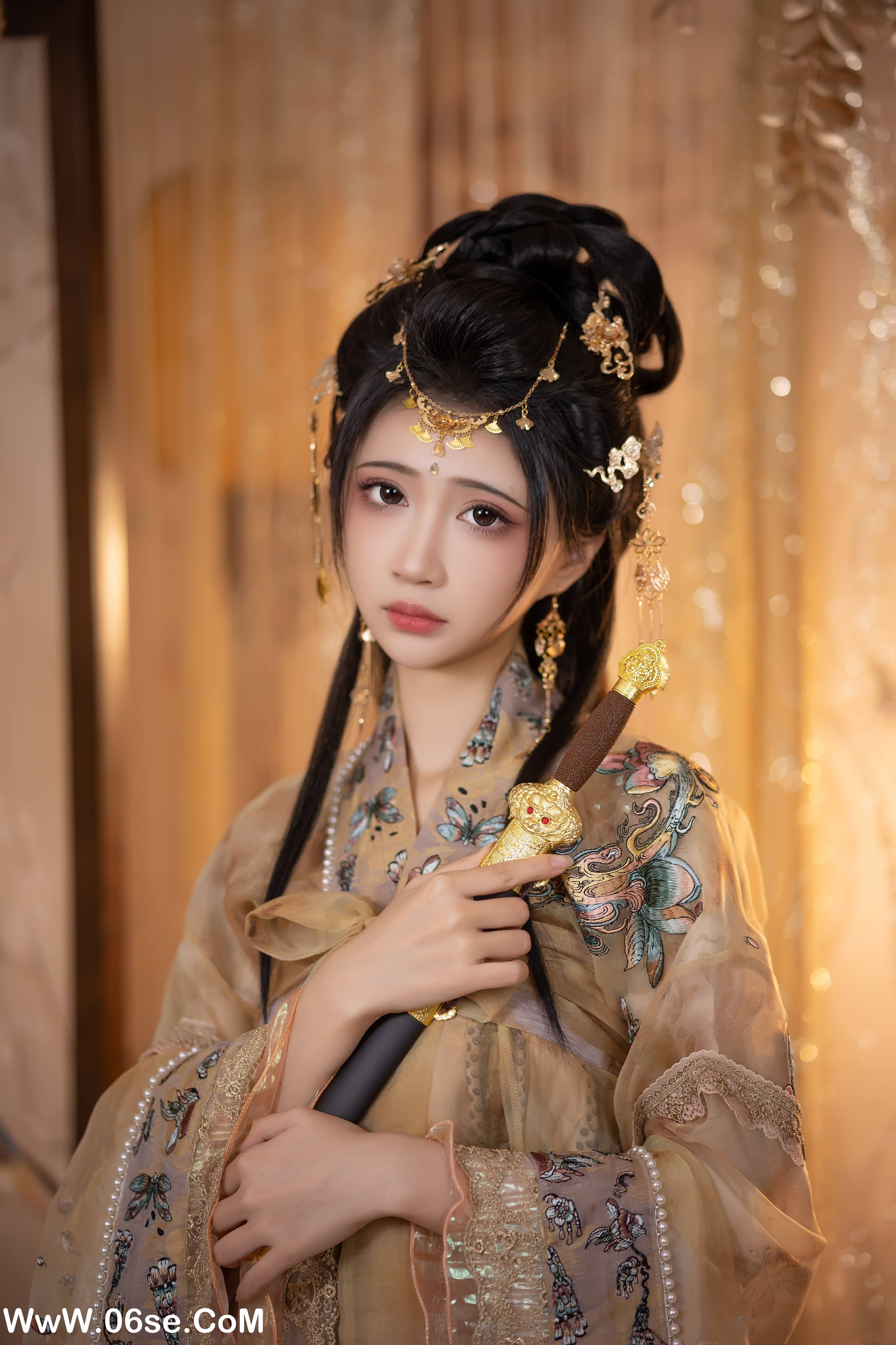 图片[25]-[YITUYU艺图语]2022.12.23 金陵月 -绮罗生的小苏苏-[27+1P／261MB]-六色网