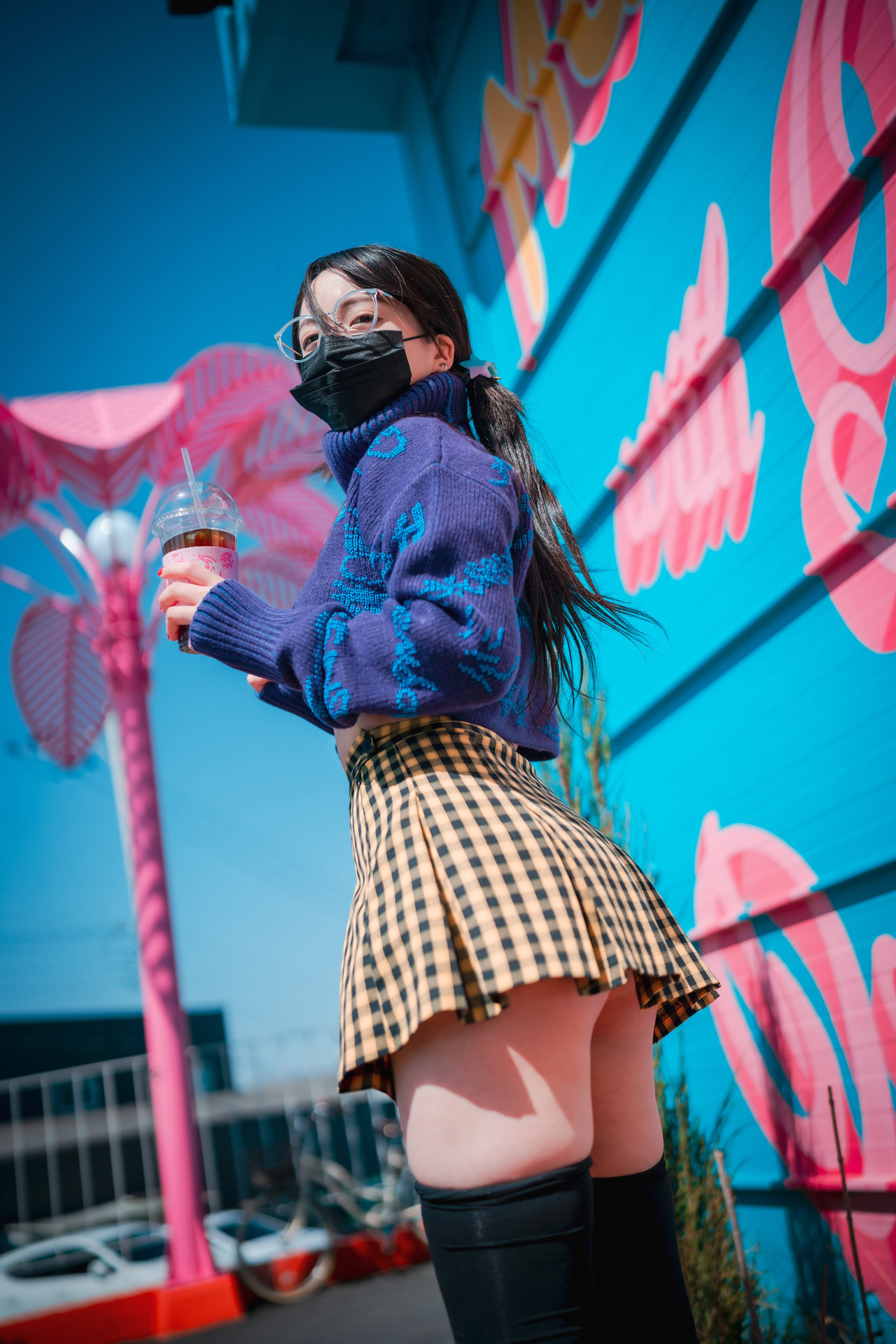 Son Yeeun 손예은, [DJAWA] Early Spring Walk in March Vol.2 (+S.Ver) Set.02 24