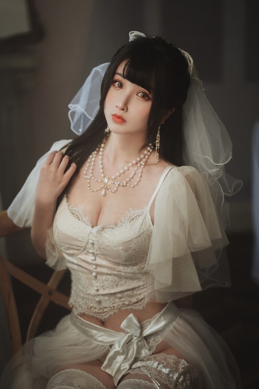 [Cos]凉凉子 - 透明婚纱[39P] 1
