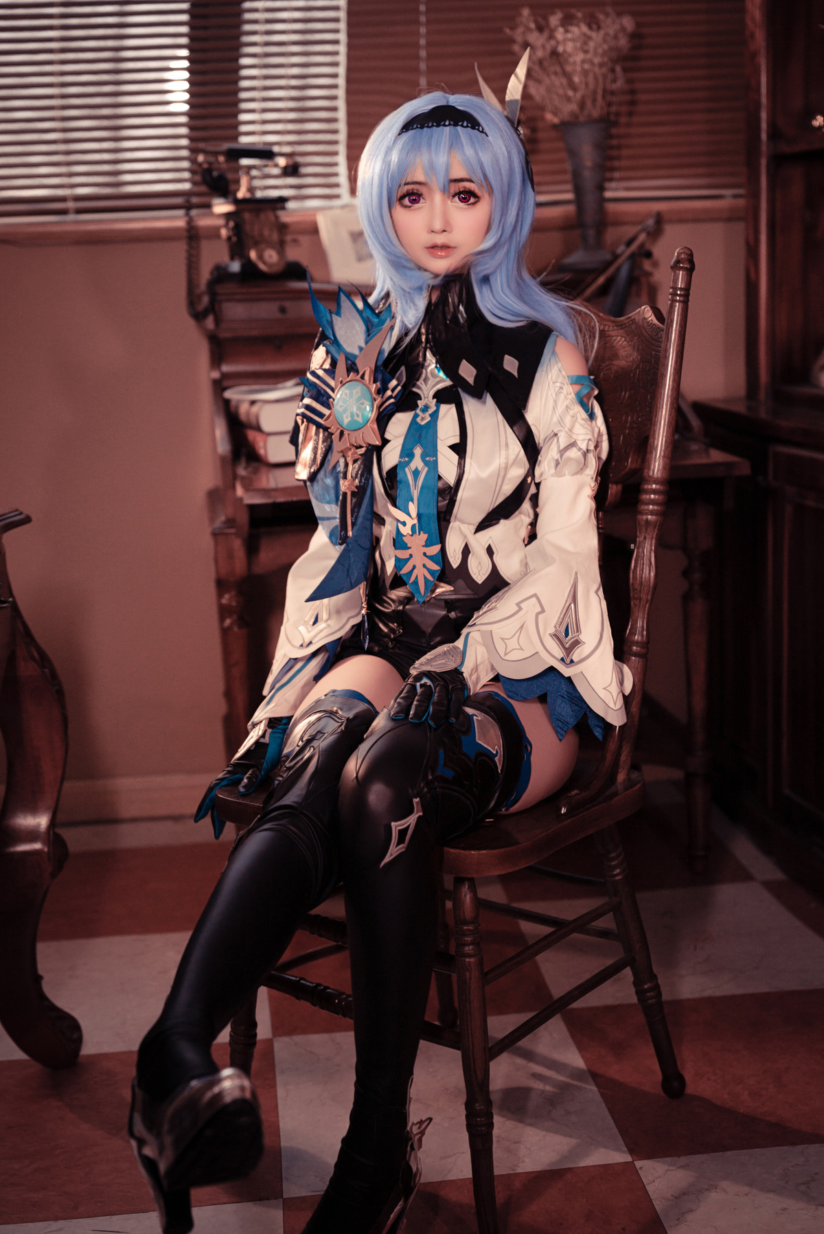 小礼好困 Cosplay 优菈 3