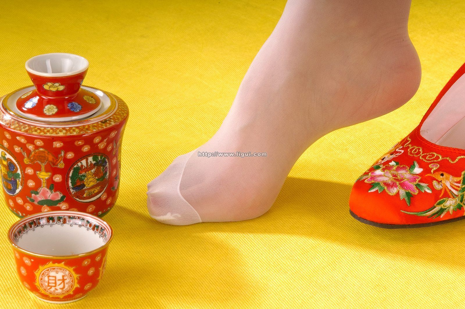 [Image: 3ea6b65cf8728282dfb14.jpg]