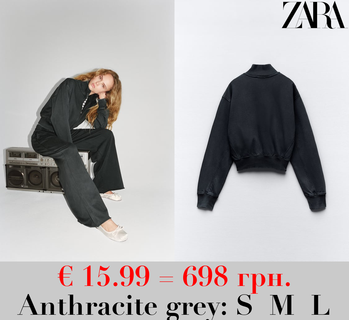 RIBBED SWEATSHIRT WITH ZIP