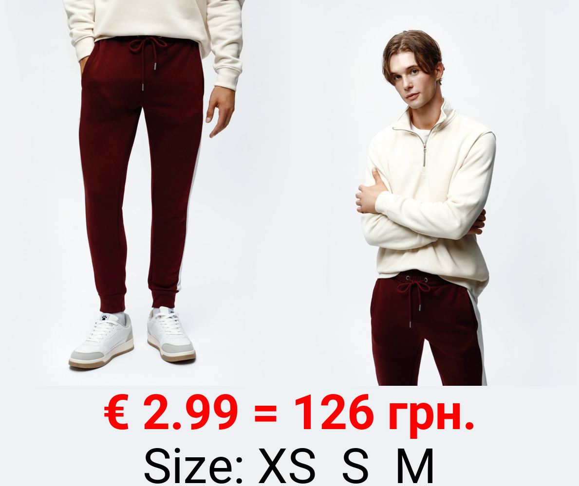 Jogging bottoms with stripes