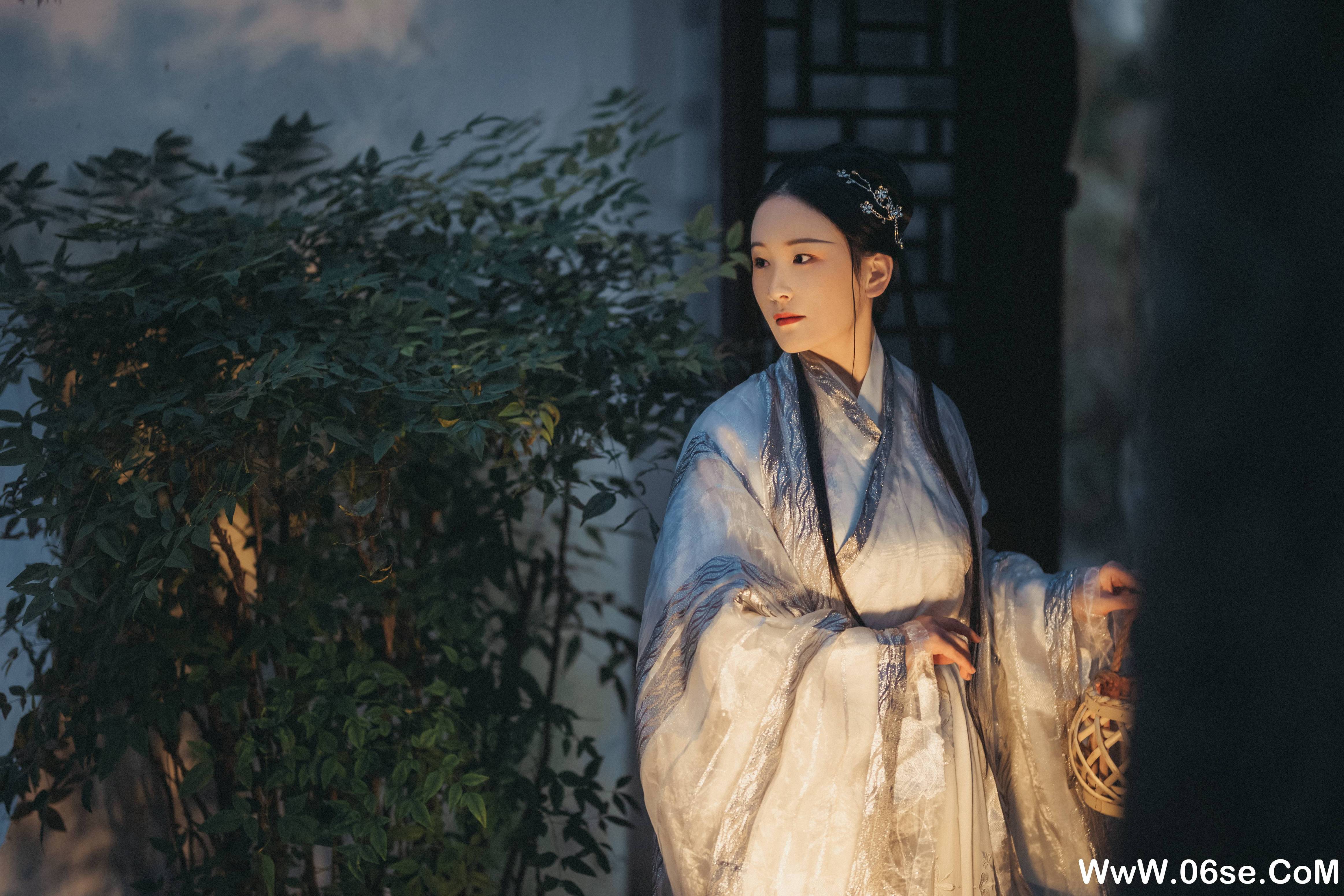 图片[7]-[YITUYU艺图语]2021.10.19 南歌子 淡蓝色忧伤静流淌[26+1P／403MB]-六色网