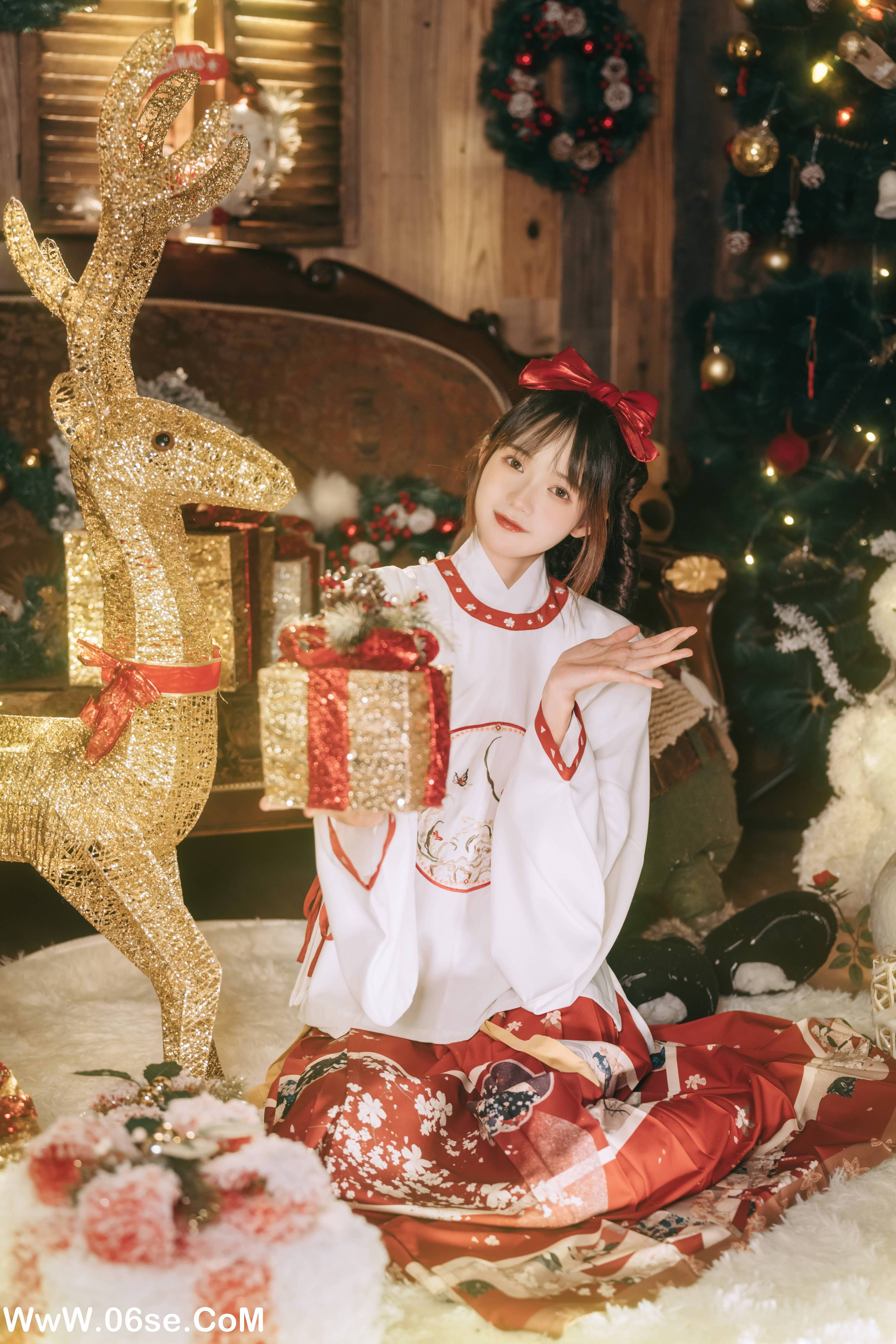 图片[29]-[YITUYU艺图语]2022.12.27 汉洋折衷的圣诞 兔子Zzz不吃胡萝卜[28+1P／194MB]-六色网