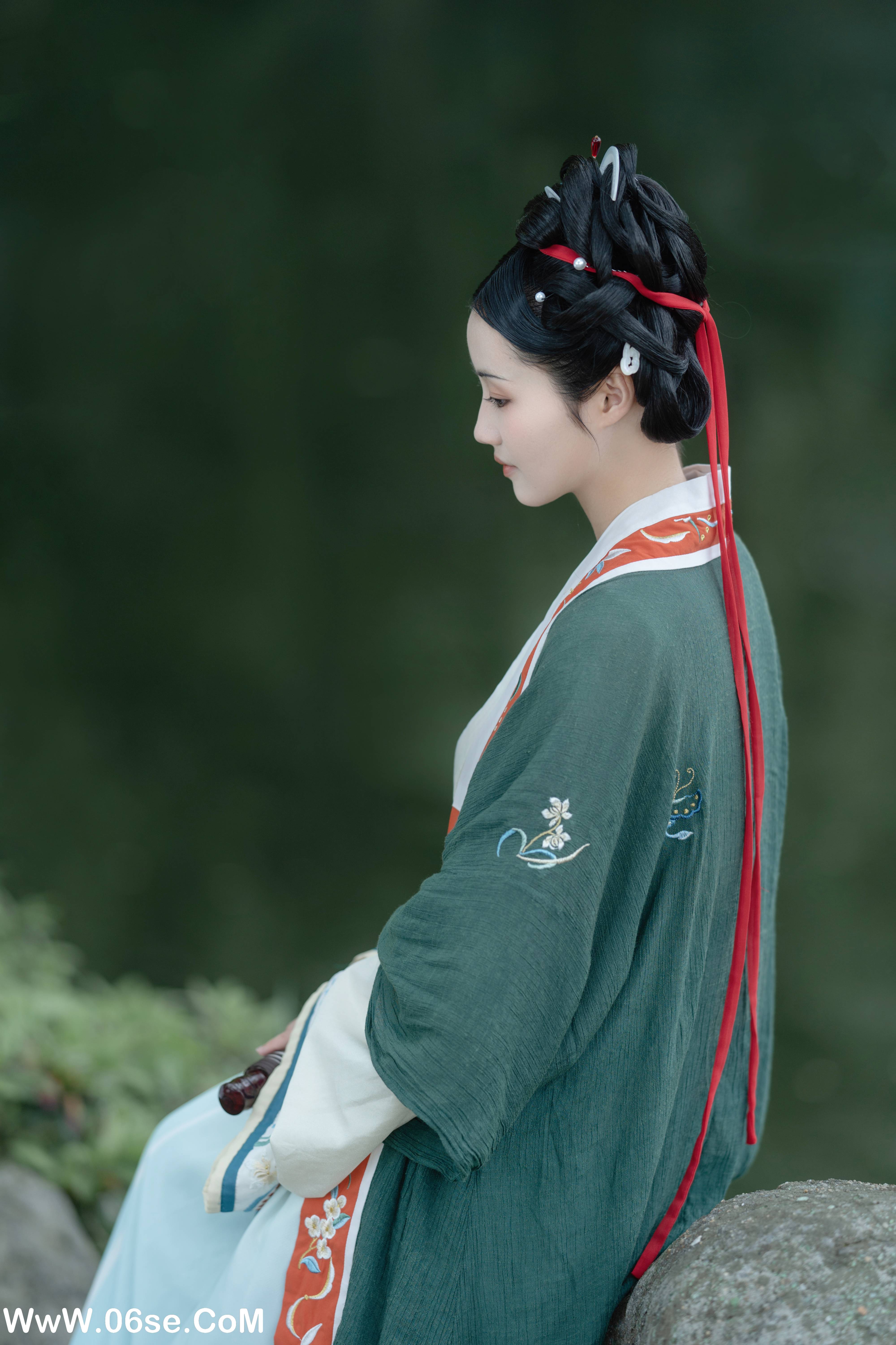图片[7]-[YITUYU艺图语]2022.10.31 画莫叶 默默[25+1P／272MB]-六色网