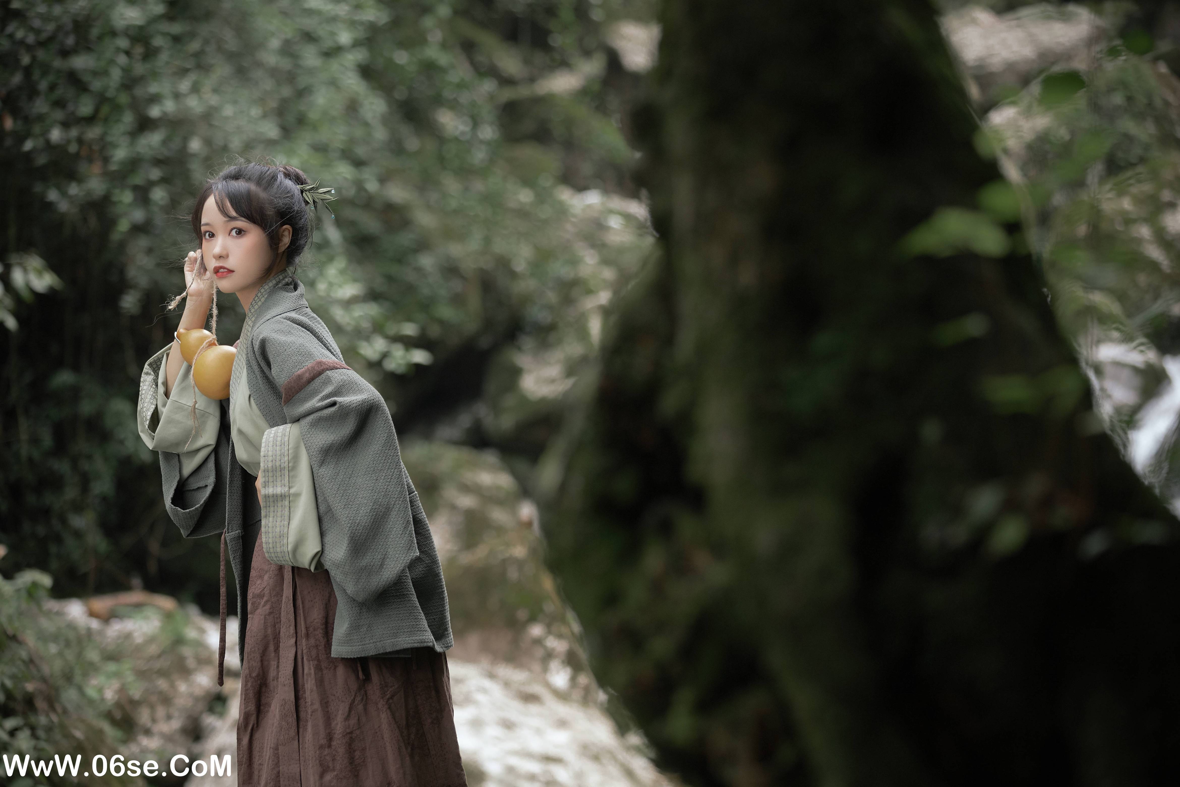图片[25]-[YITUYU艺图语]2022.08.13 上山 梨一依[37+1P／505MB]-六色网