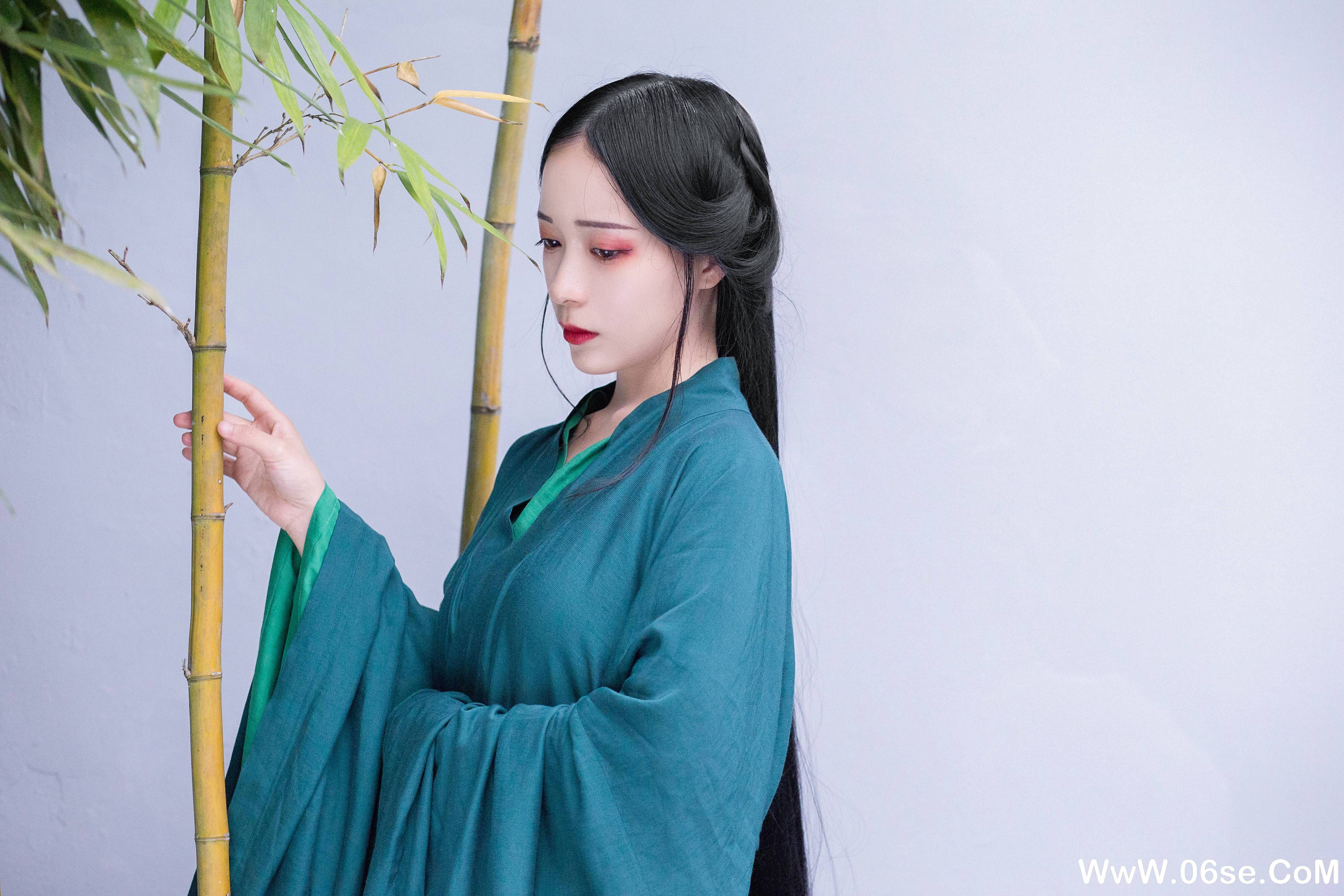 图片[30]-[YITUYU艺图语]2021.11.01 红豆 木冉[40+1P／480MB]-六色网