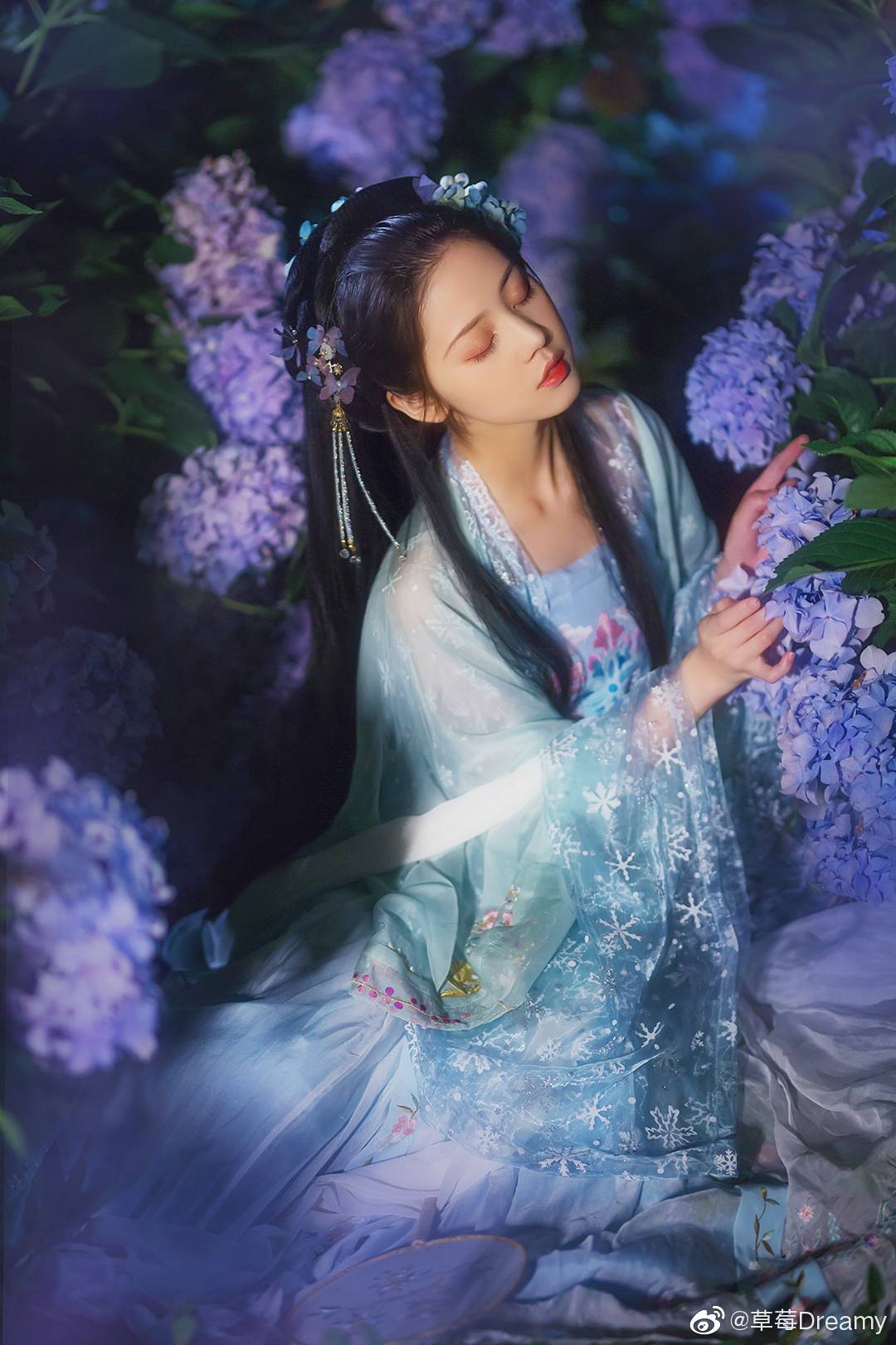 056 迷失幻境系列 - 第056期 [71P-314.13 MB]-六色网