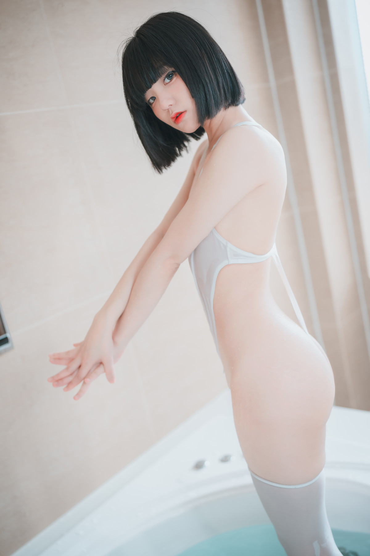 Jeong Jenny 정제니, [DJAWA] Swimming Lessons #12 Set.02 49
