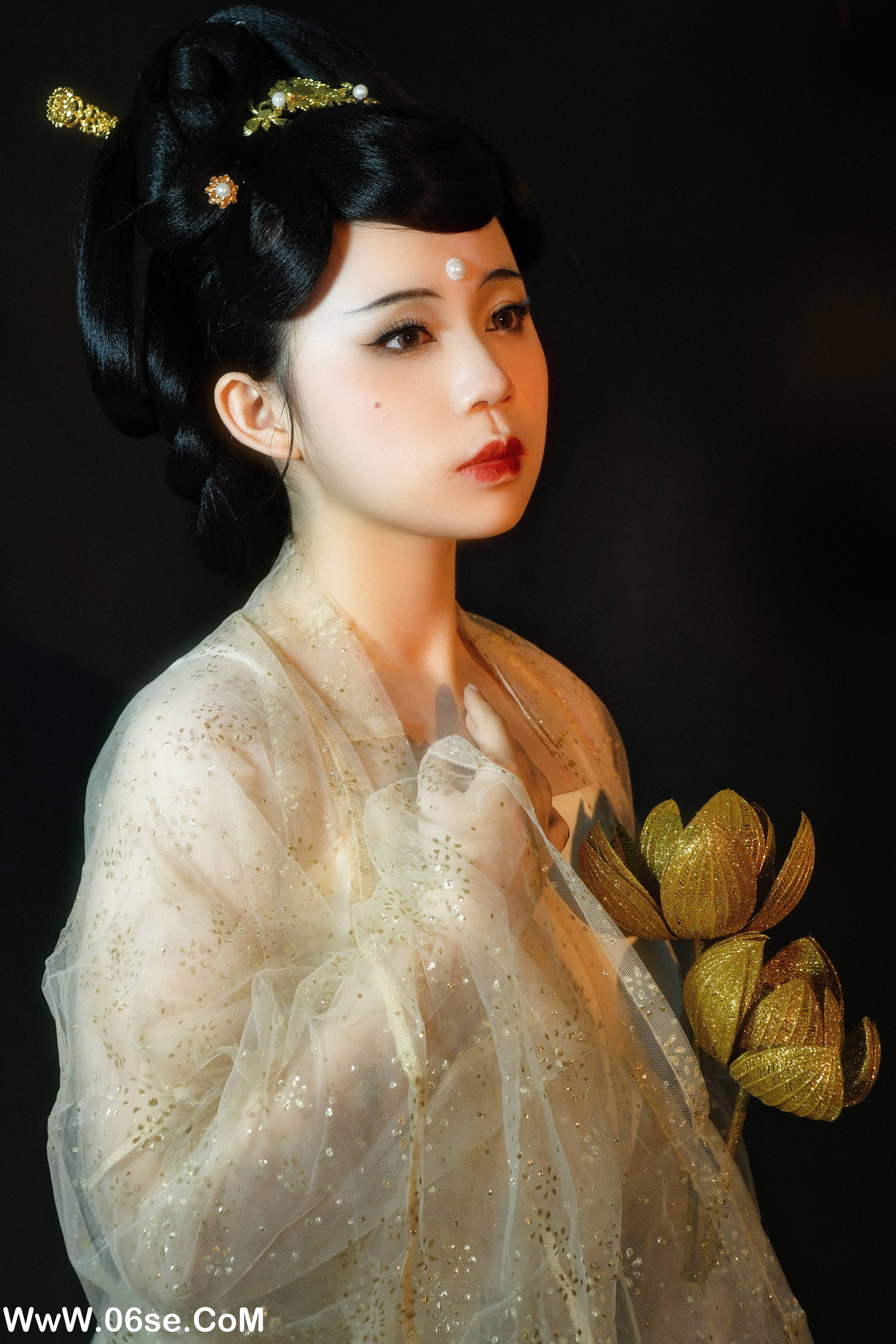 图片[21]-[YITUYU艺图语]2022.09.22 菩萨蛮 一只高高[24+1P／526MB]-六色网