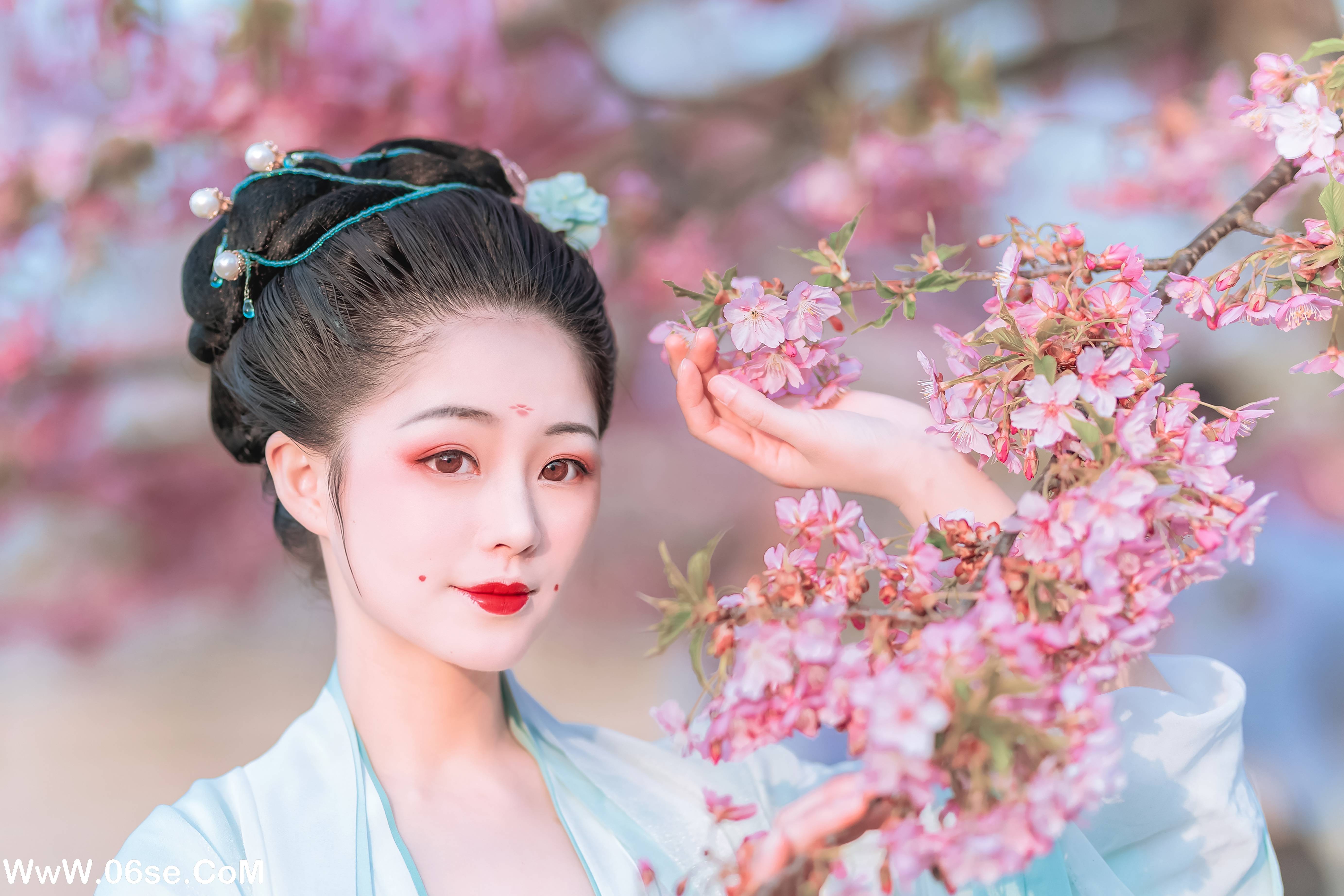 图片[27]-[YITUYU艺图语]2022.06.27 樱花美人 蟋蟀呀[32P-225.6M]-六色网