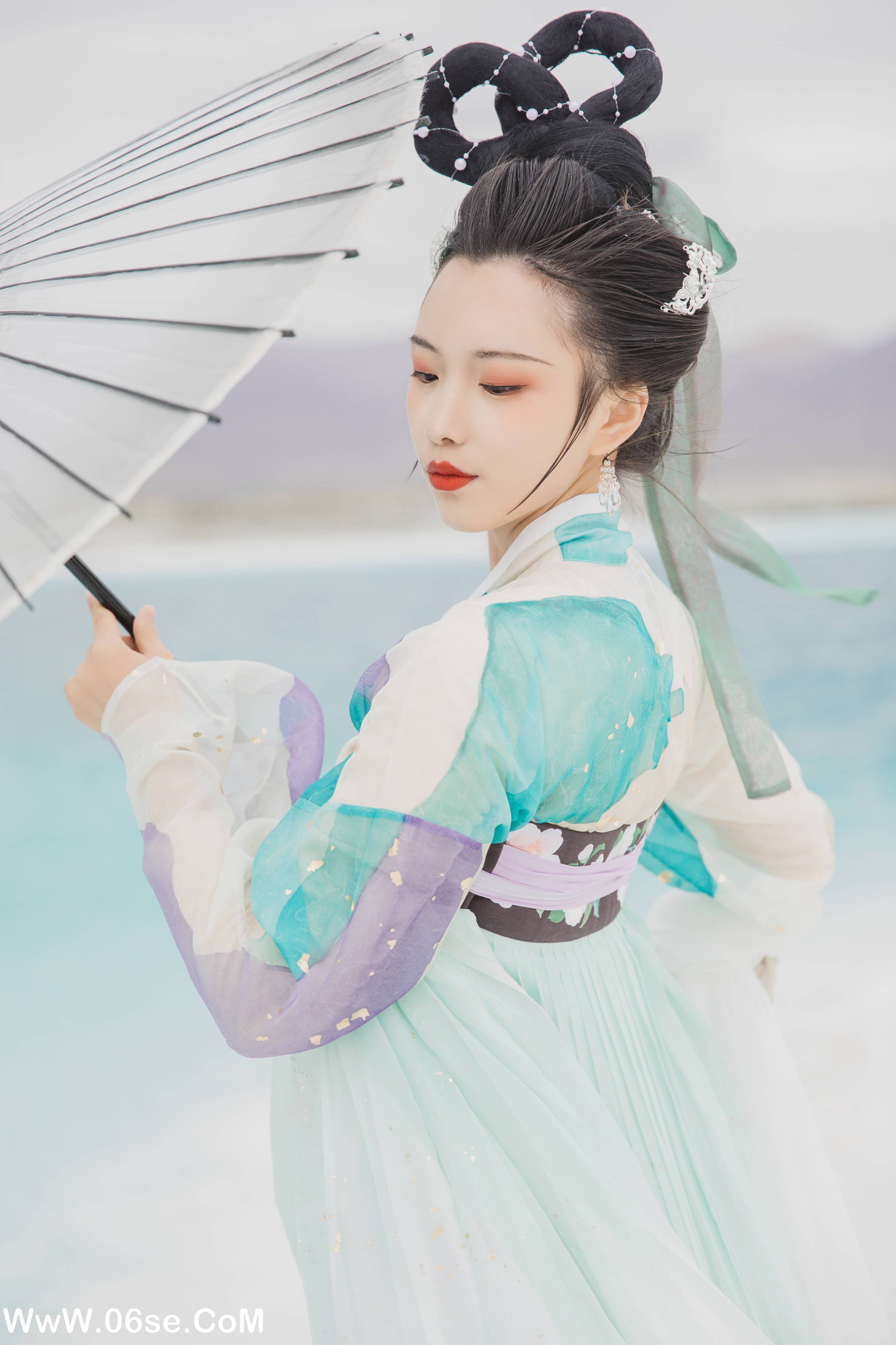 图片[19]-[YITUYU艺图语]2022.08.08 碧水间 公孙凭[21+1P／220MB]-六色网