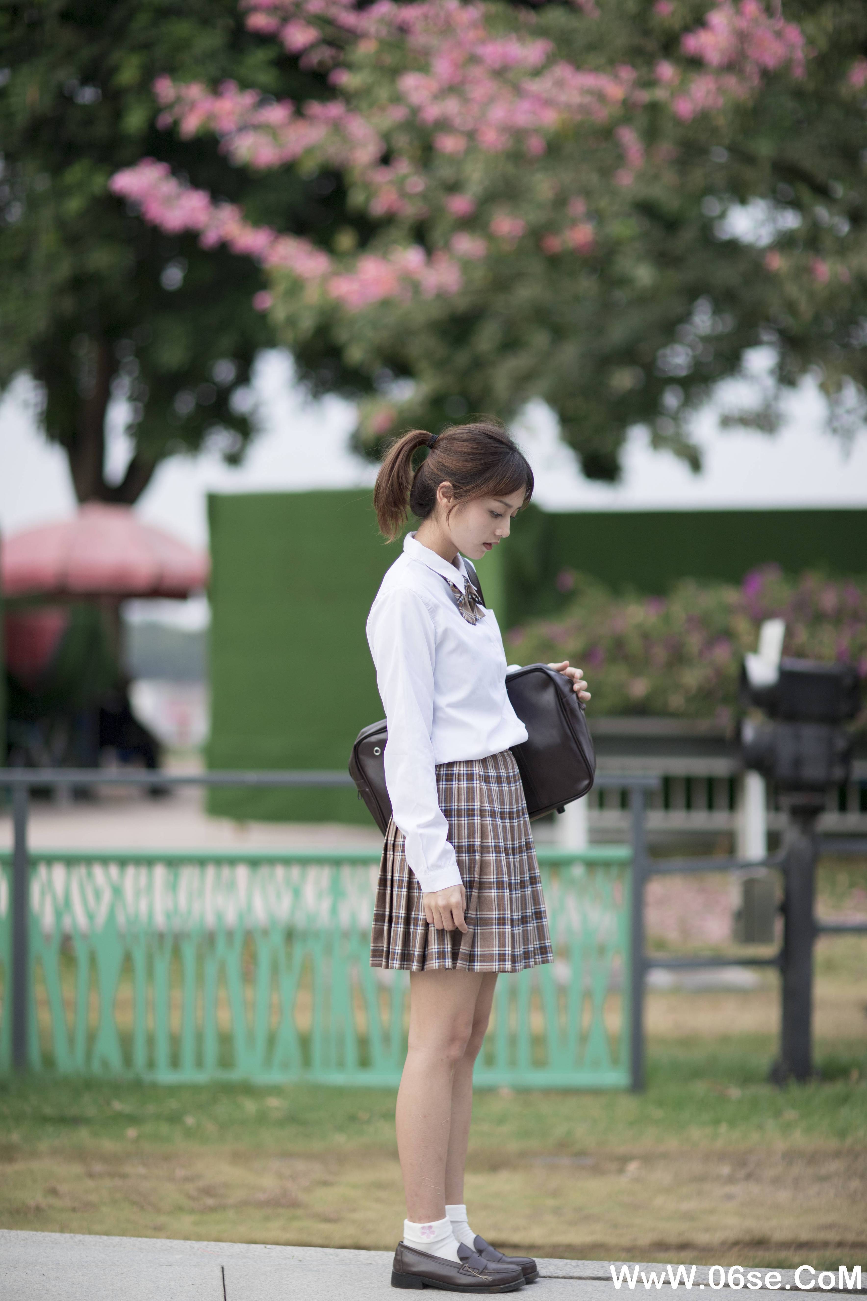 图片[10]-[YITUYU艺图语]2021.09.30 站台 雨文[22+1P／317MB]-六色网