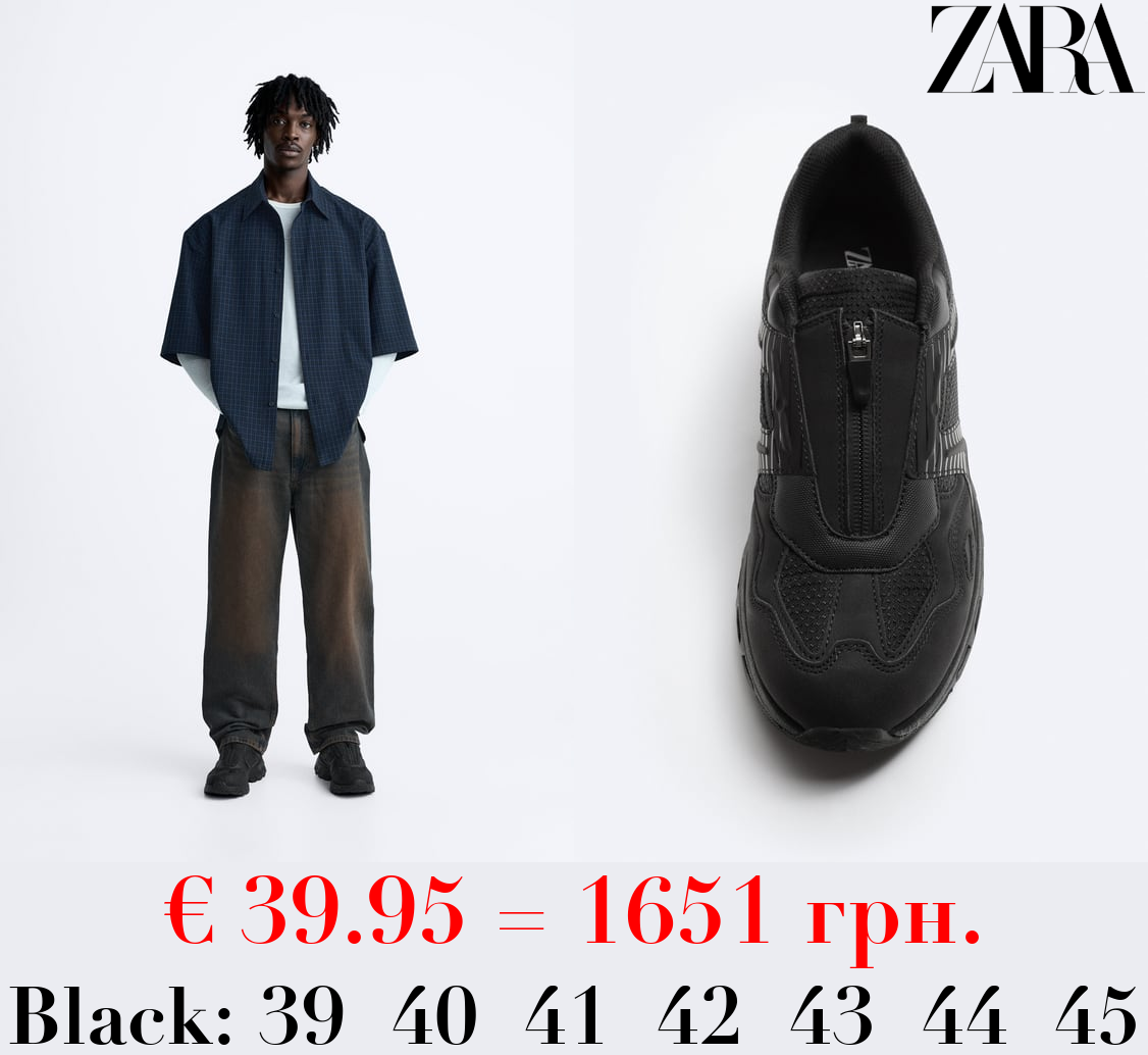 RUNNING SNEAKERS WITH ZIP