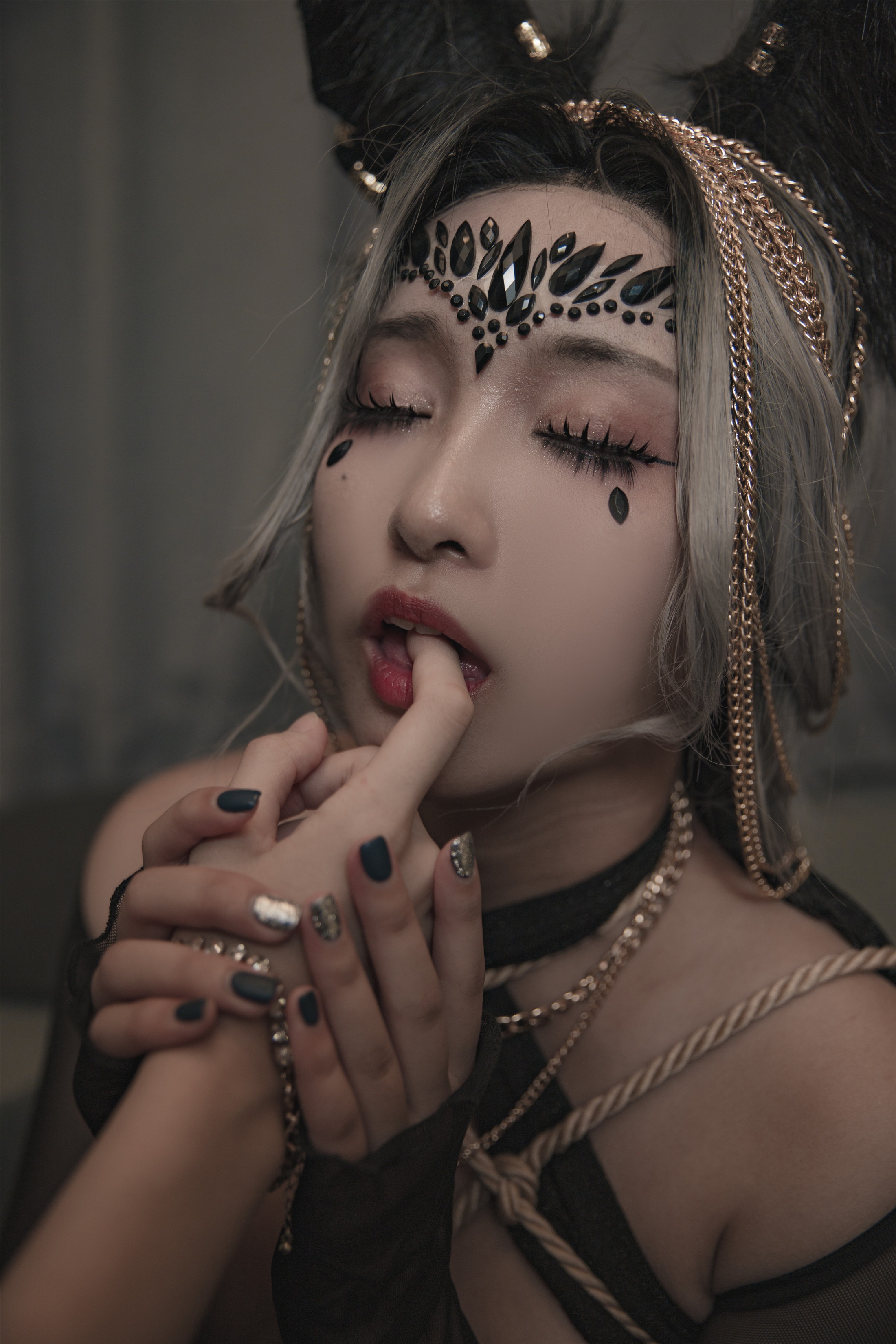 洛璃LoLiSAMA 狼少女 - 狼女的调教 130P 85