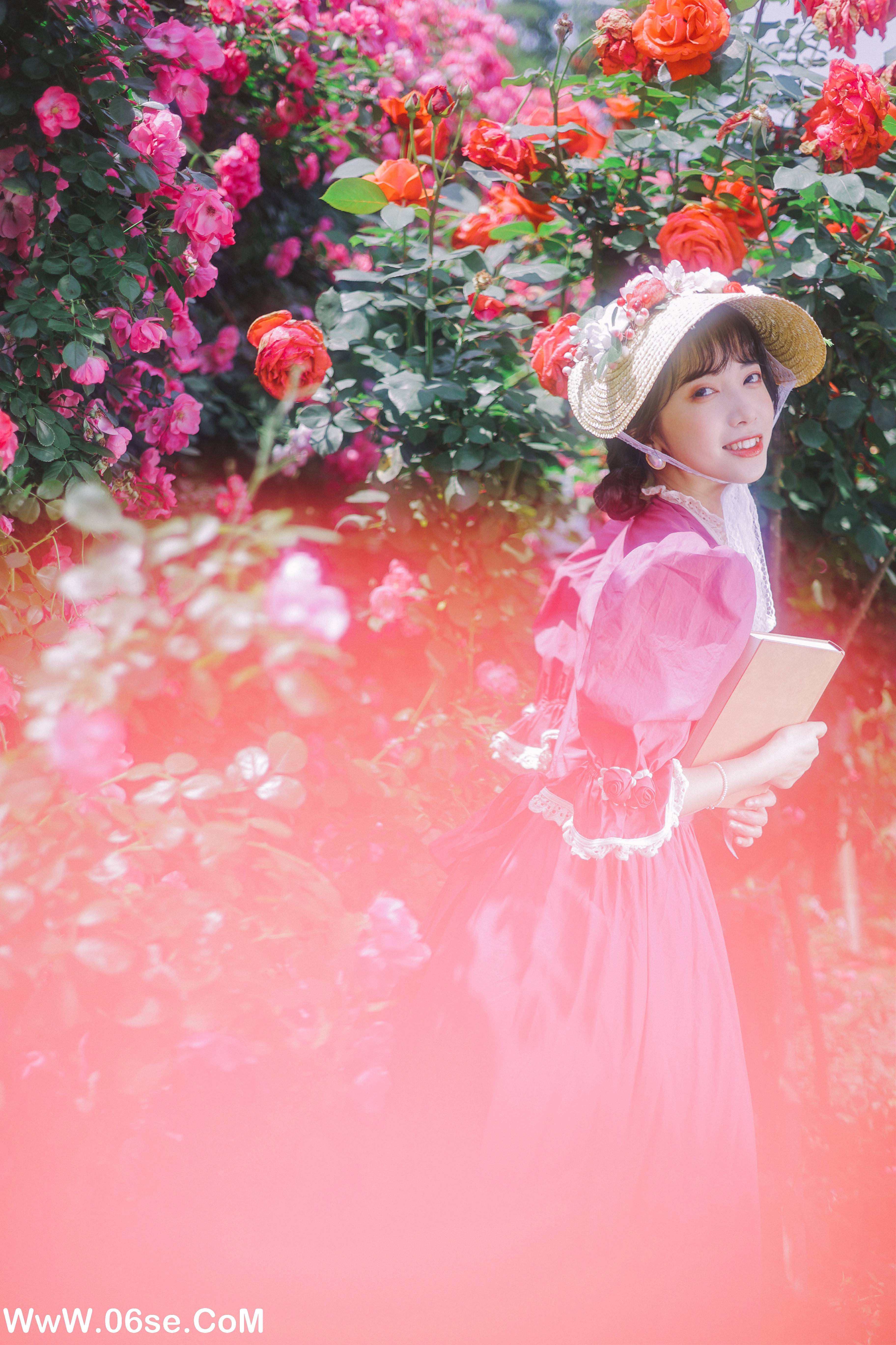 图片[23]-[YITUYU艺图语]2022.06.17 少女的裙摆 一只阿梦崽[42P-340.2MB]-六色网