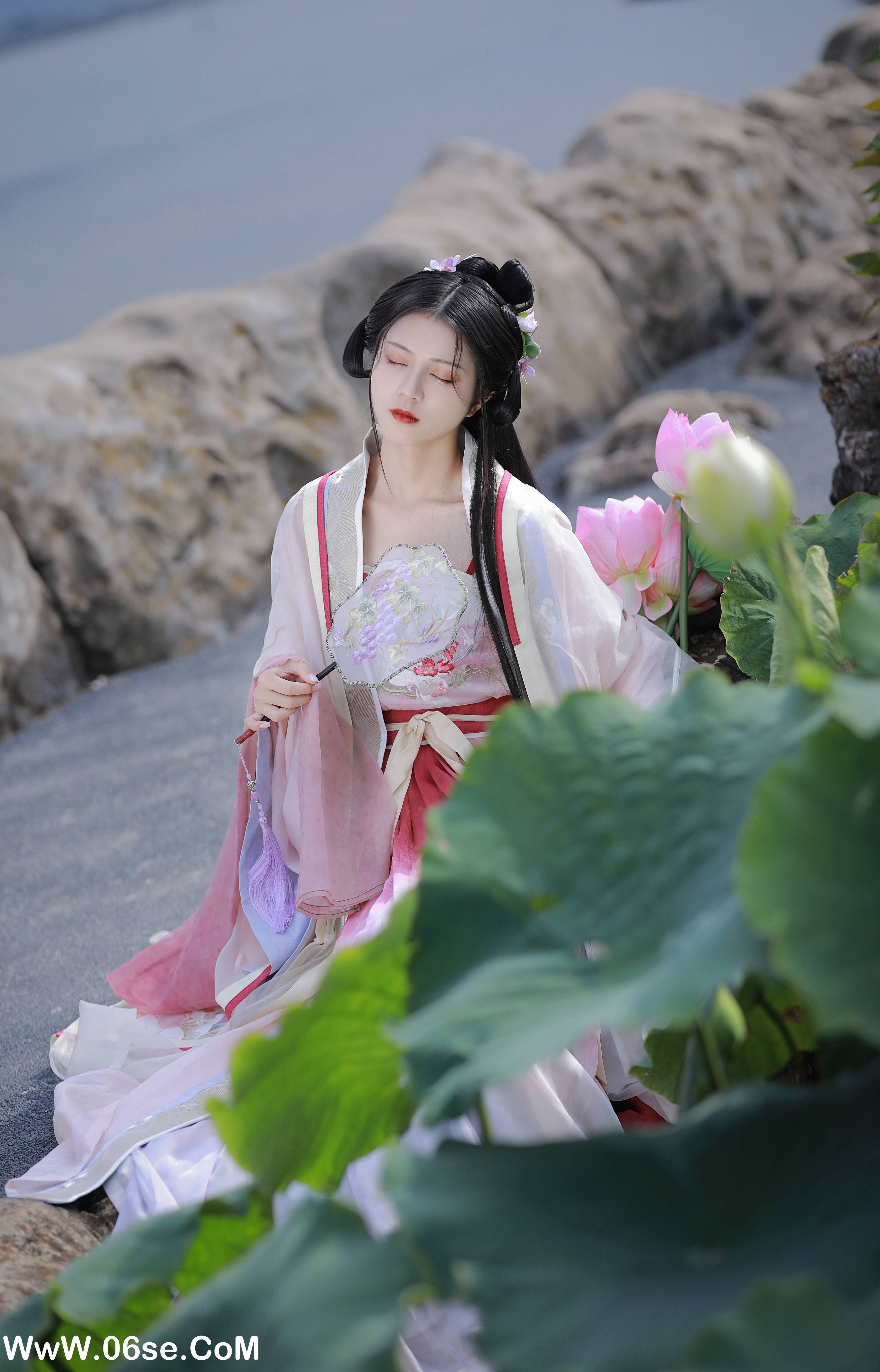 图片[10]-[YITUYU艺图语]2022.08.06 山有扶苏，隰有荷华 吾岁[38+1P／728MB]-六色网